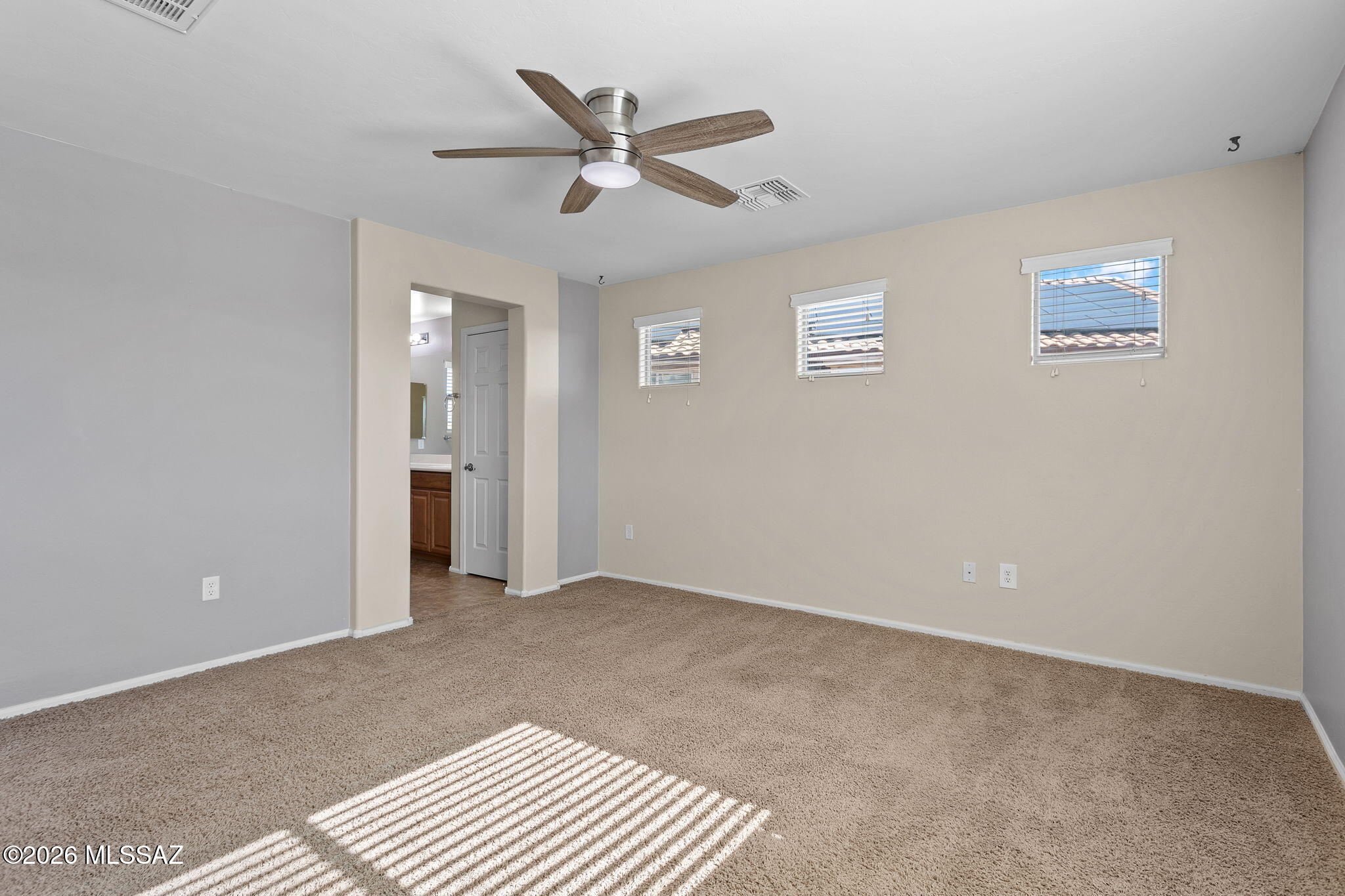 10468 S Cutting Horse Drive