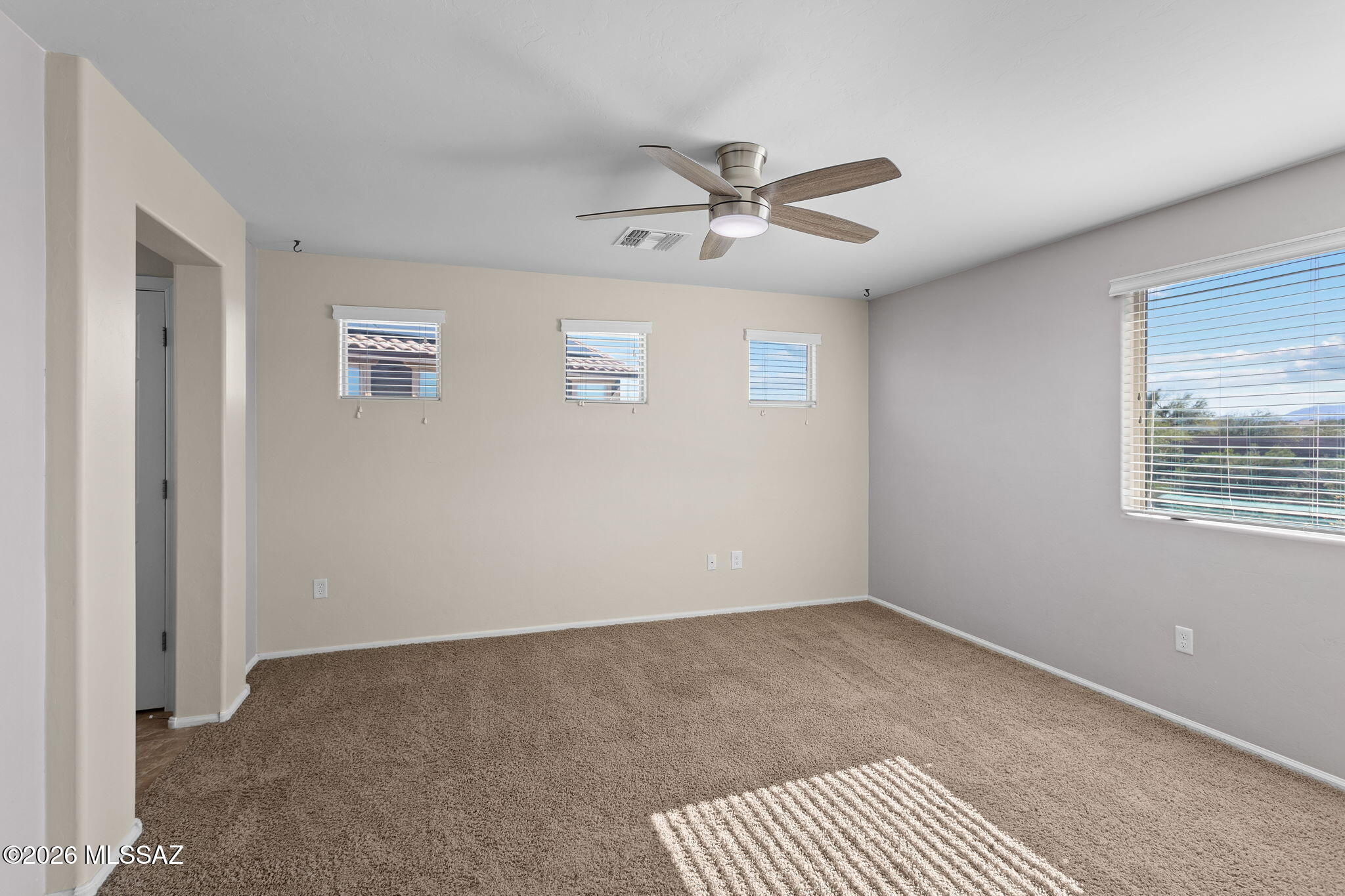 10468 S Cutting Horse Drive