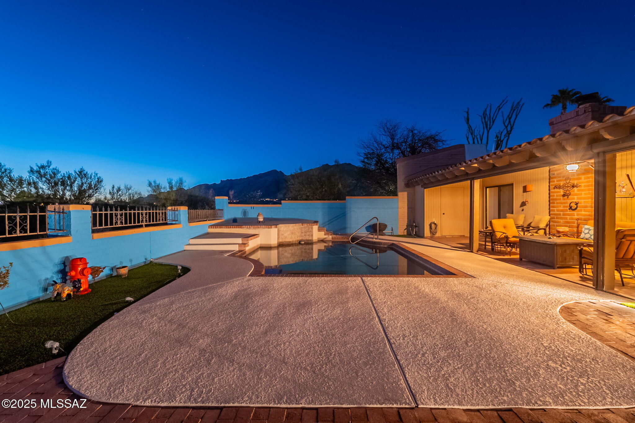 5011 N Grey Mountain Trail