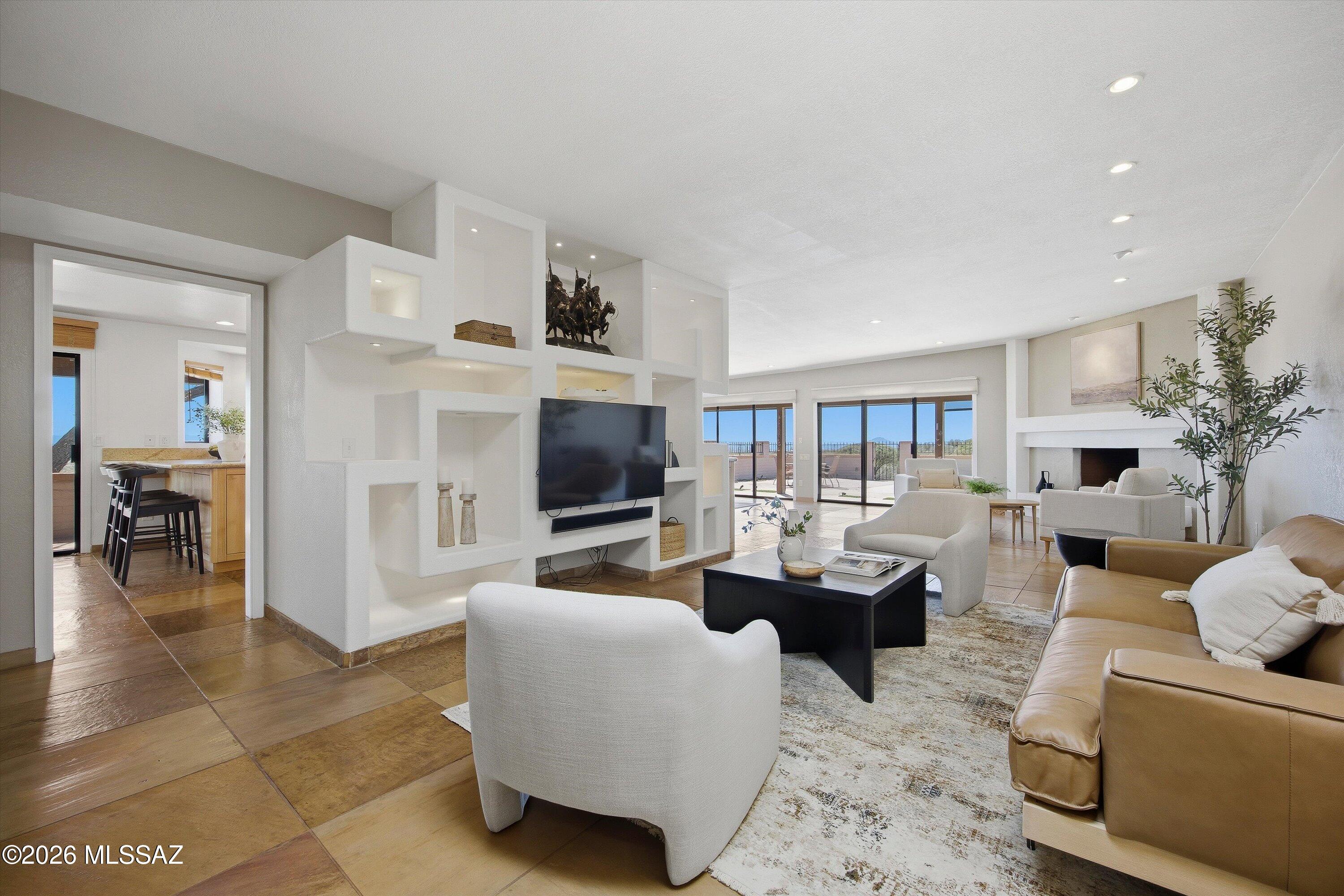 5011 N Grey Mountain Trail