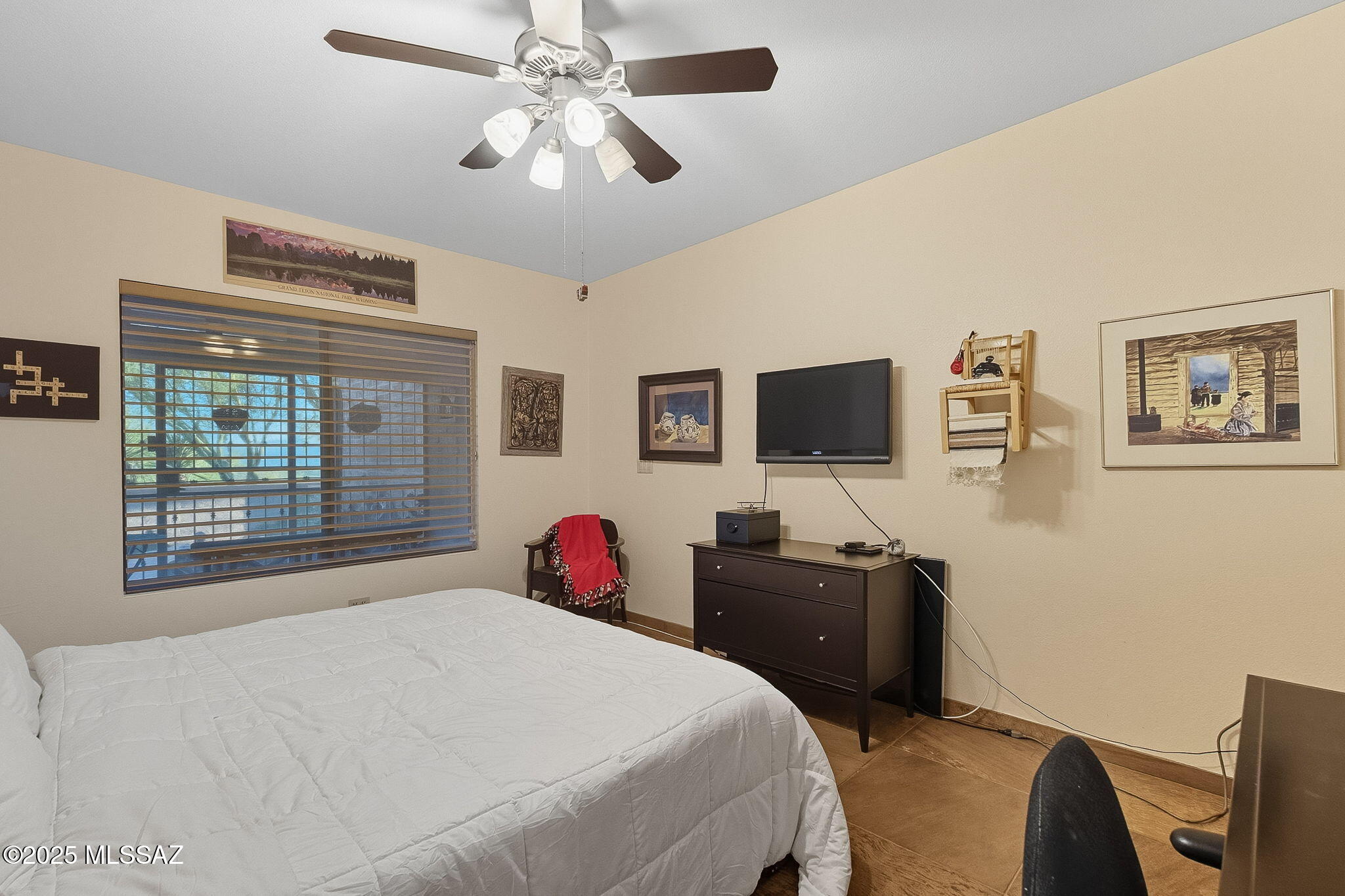 5011 N Grey Mountain Trail