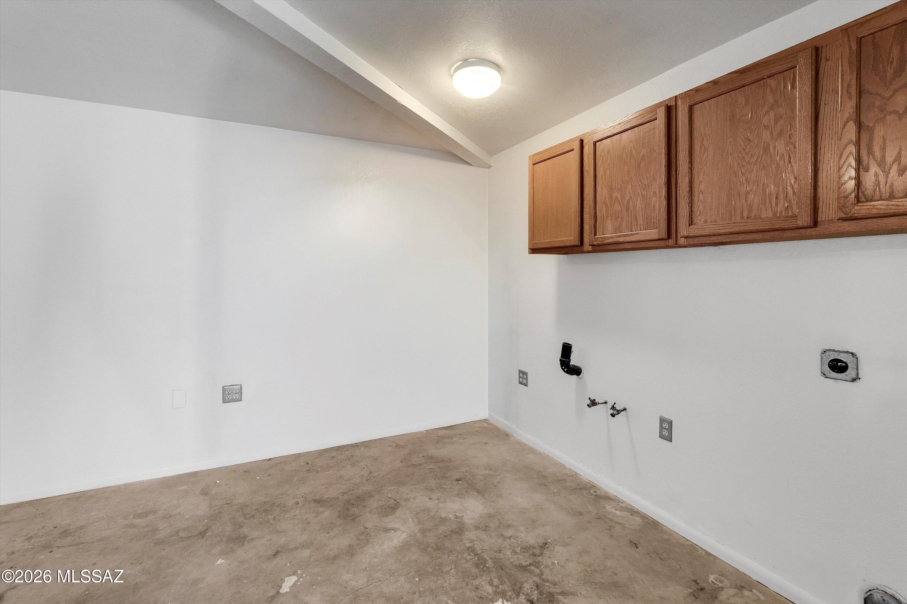 7931 E Malvern Place