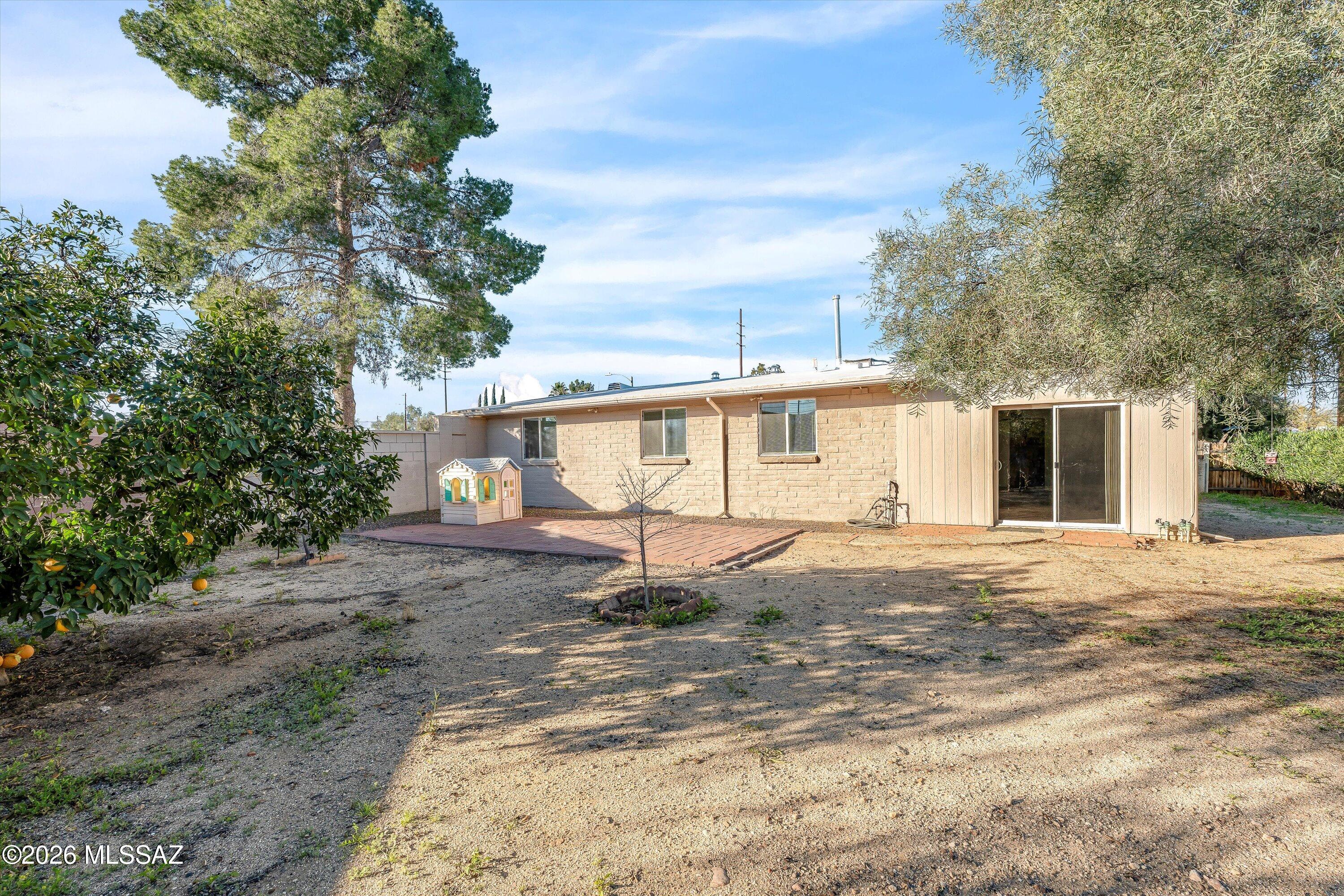 7931 E Malvern Place