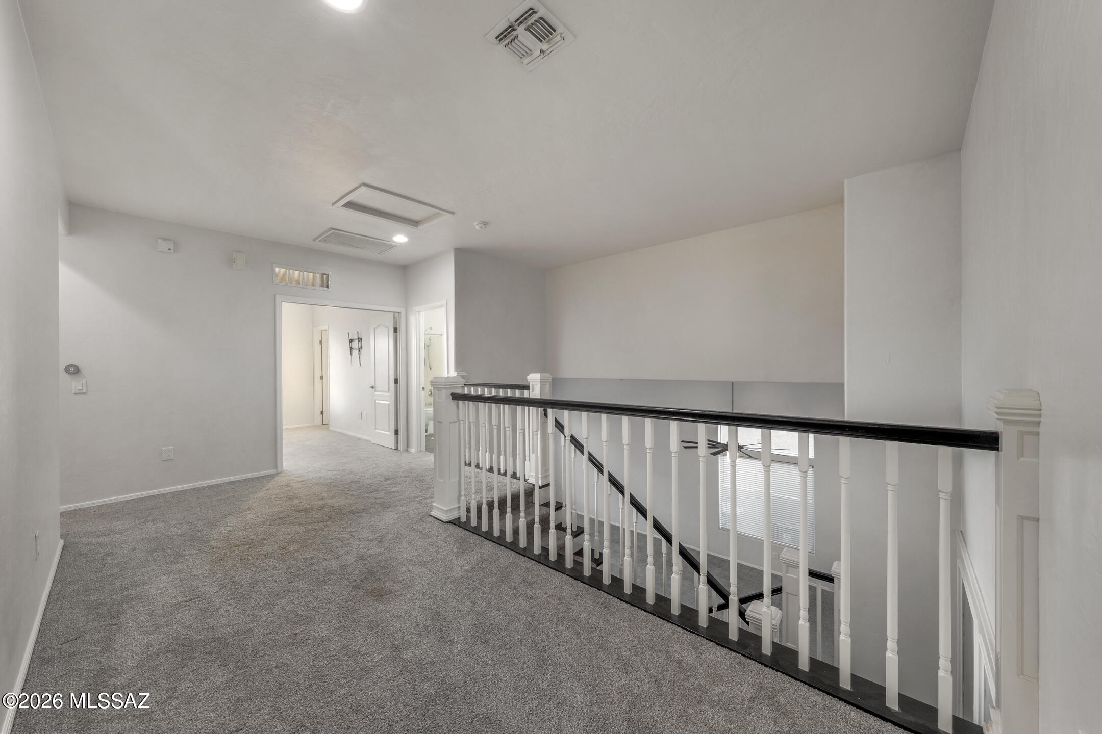 8286 N Amber Burst Drive