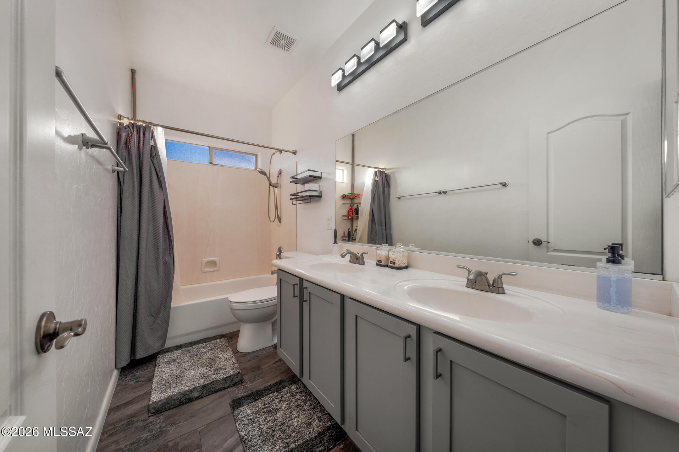 8286 N Amber Burst Drive