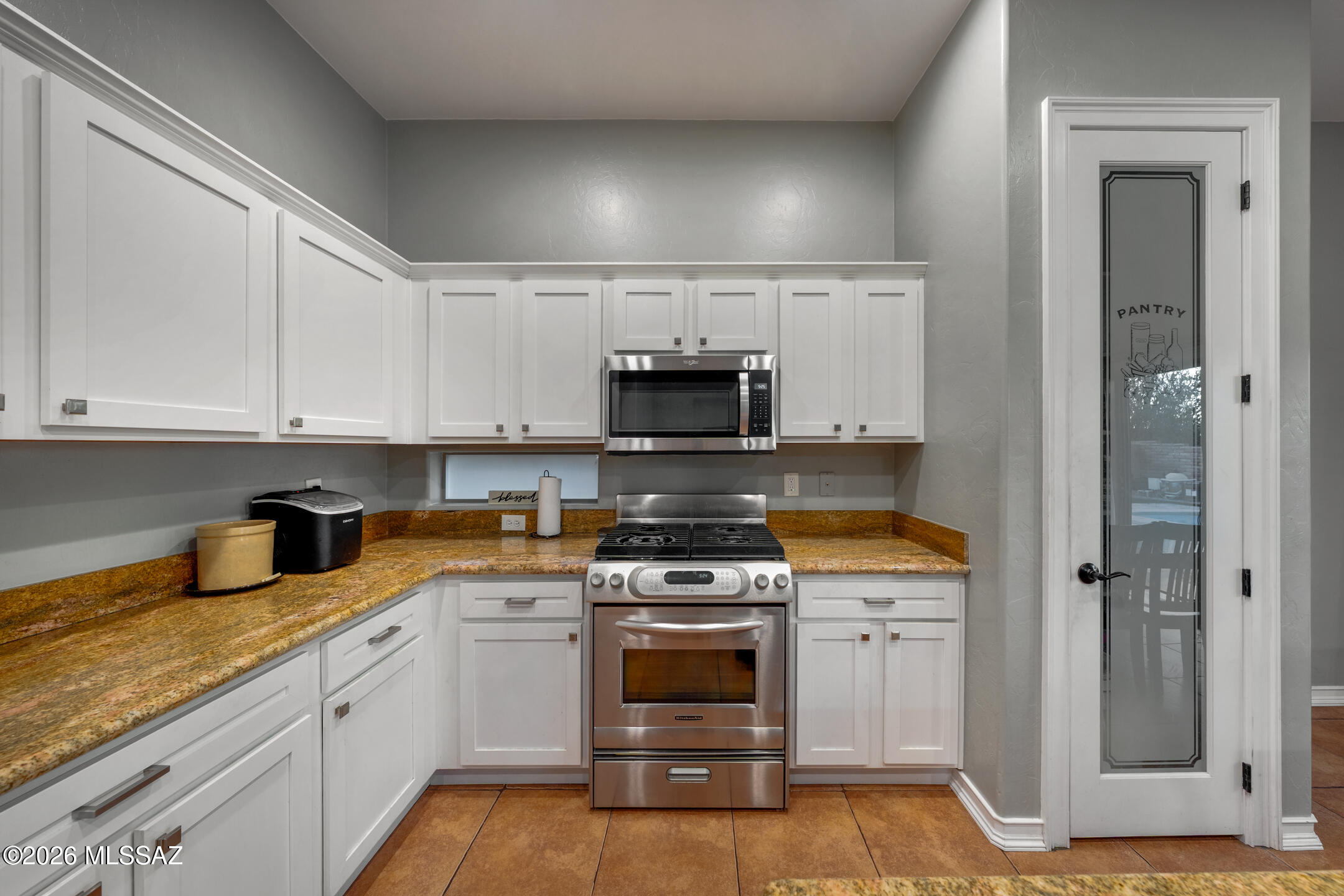 8286 N Amber Burst Drive