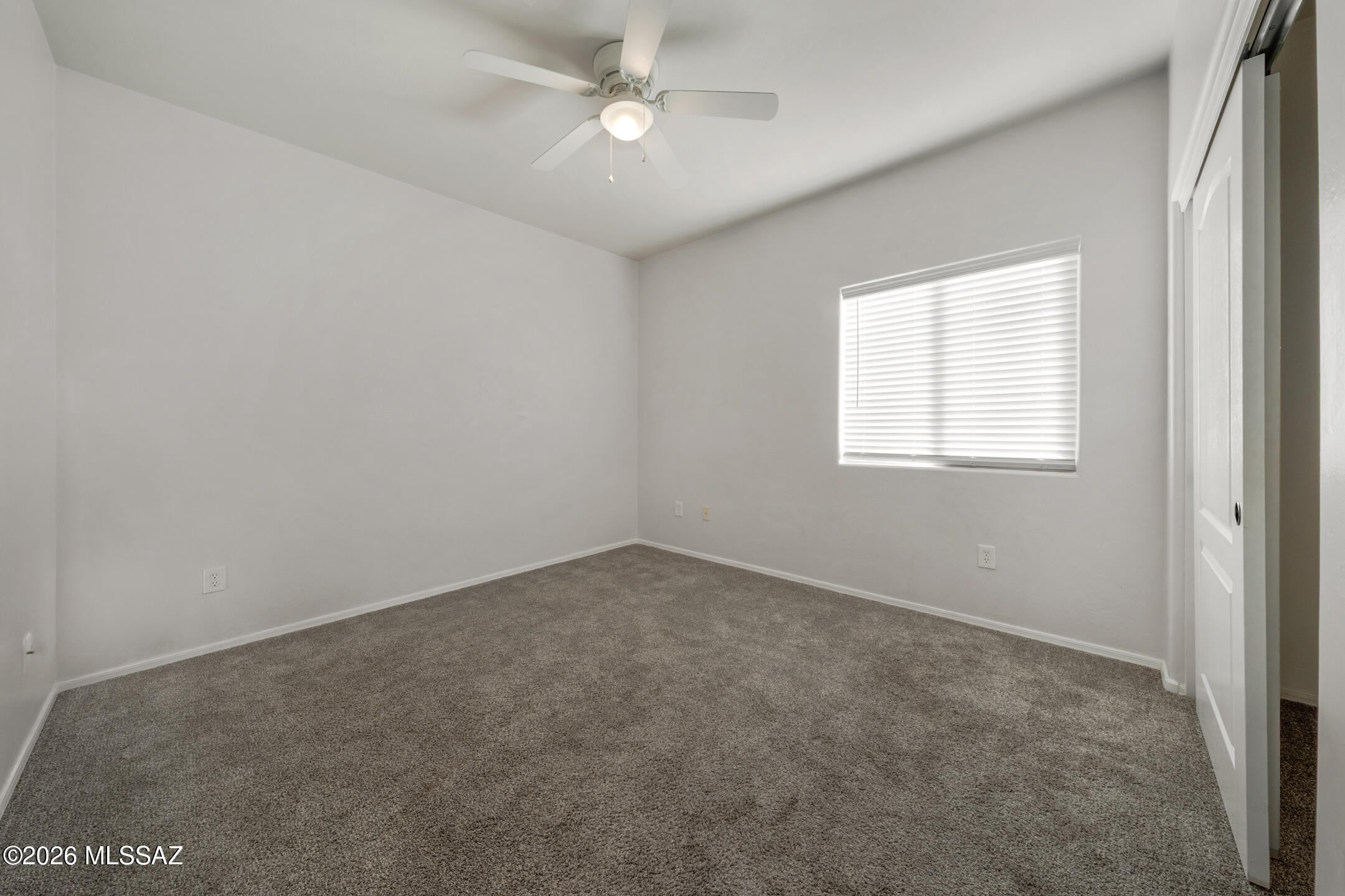 8286 N Amber Burst Drive