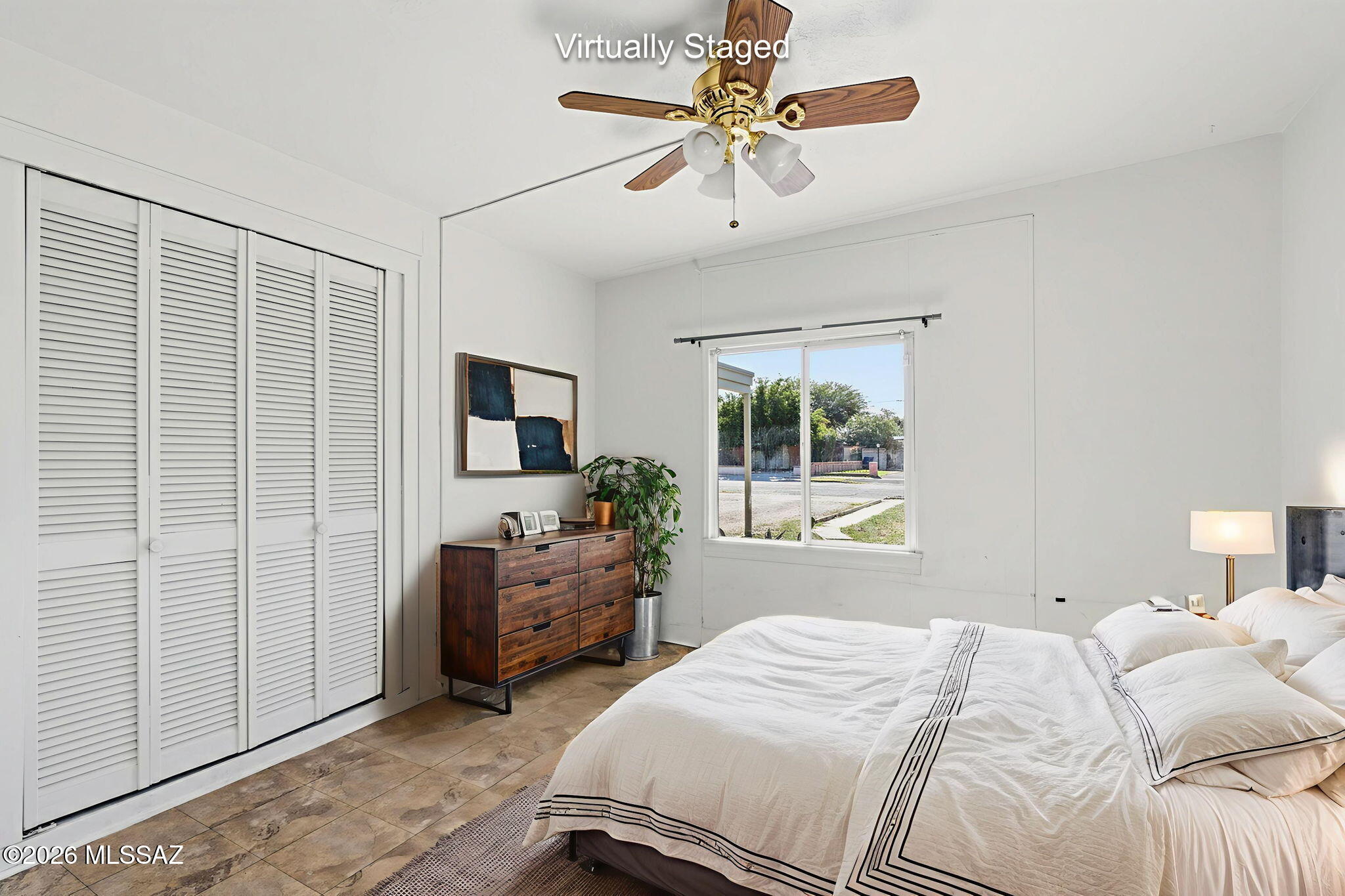 2931 E Eastland Street