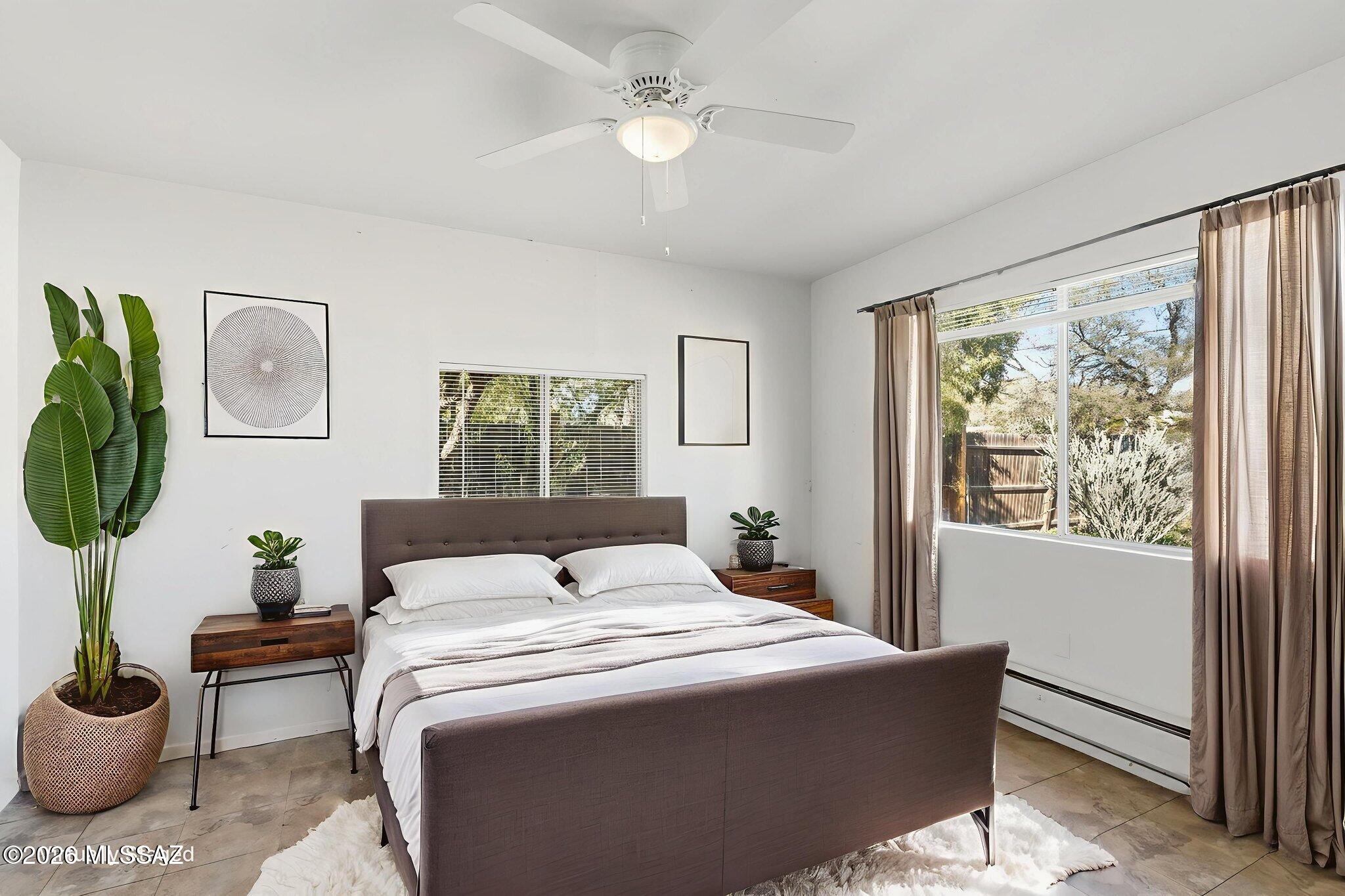 2931 E Eastland Street