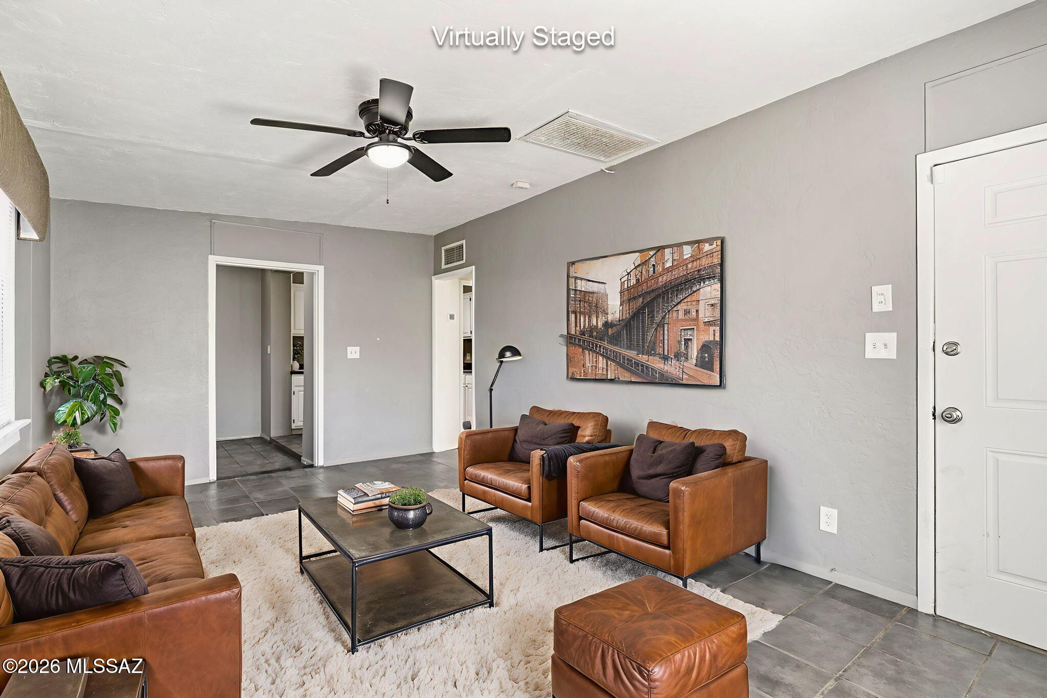 2931 E Eastland Street