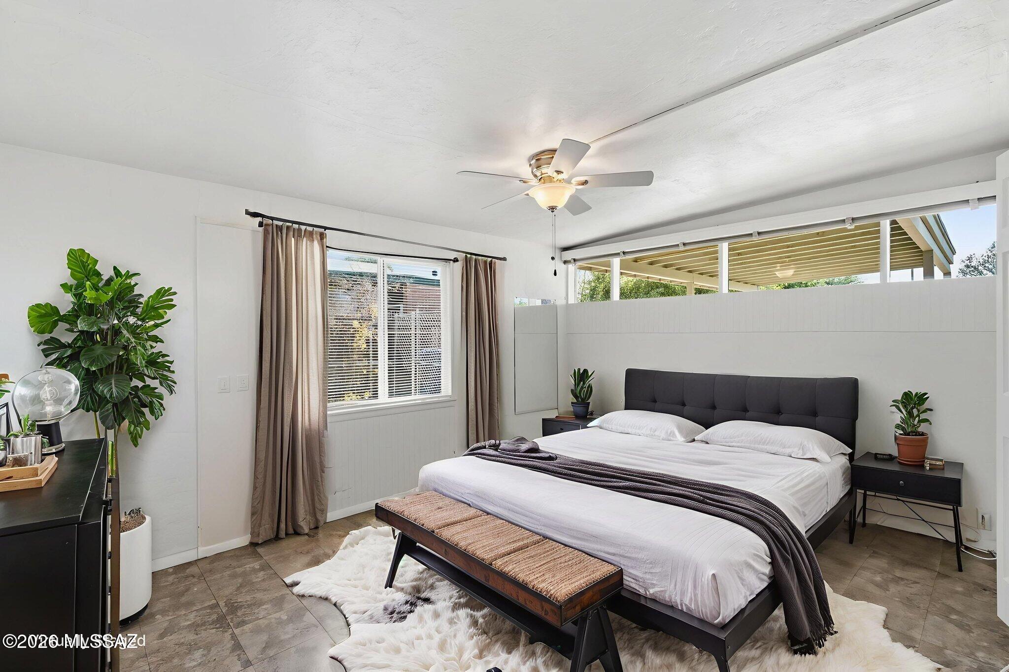 2931 E Eastland Street