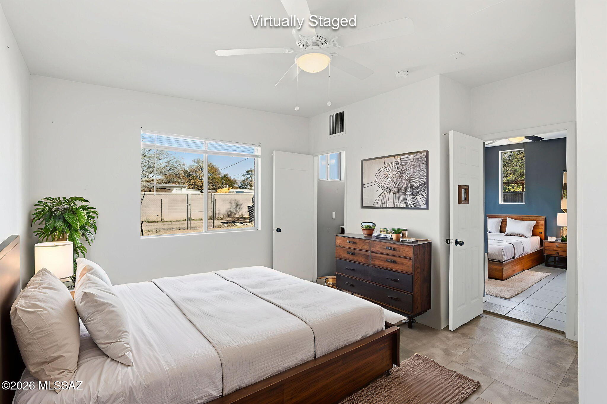 2931 E Eastland Street