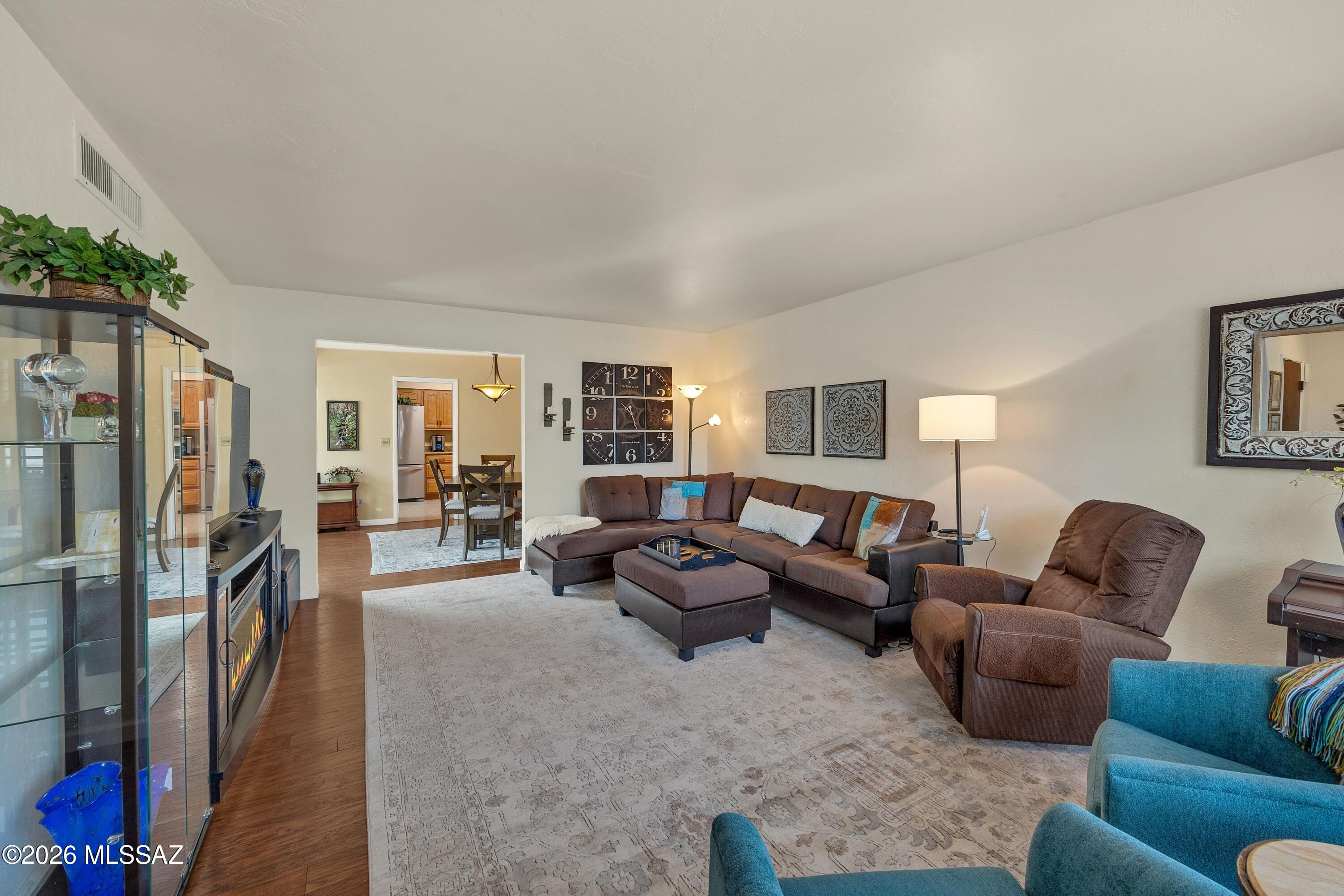 6850 E Speedway Boulevard