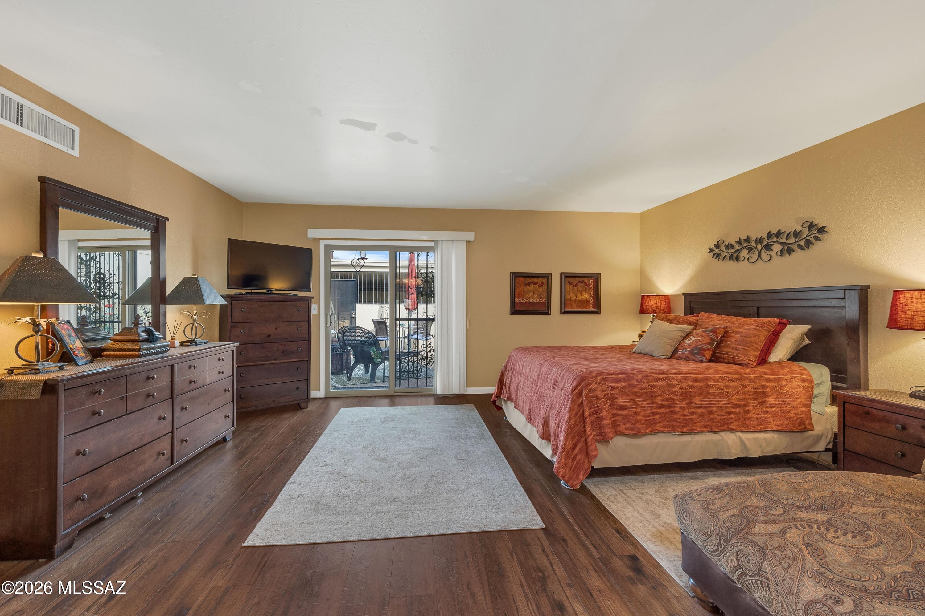 6850 E Speedway Boulevard