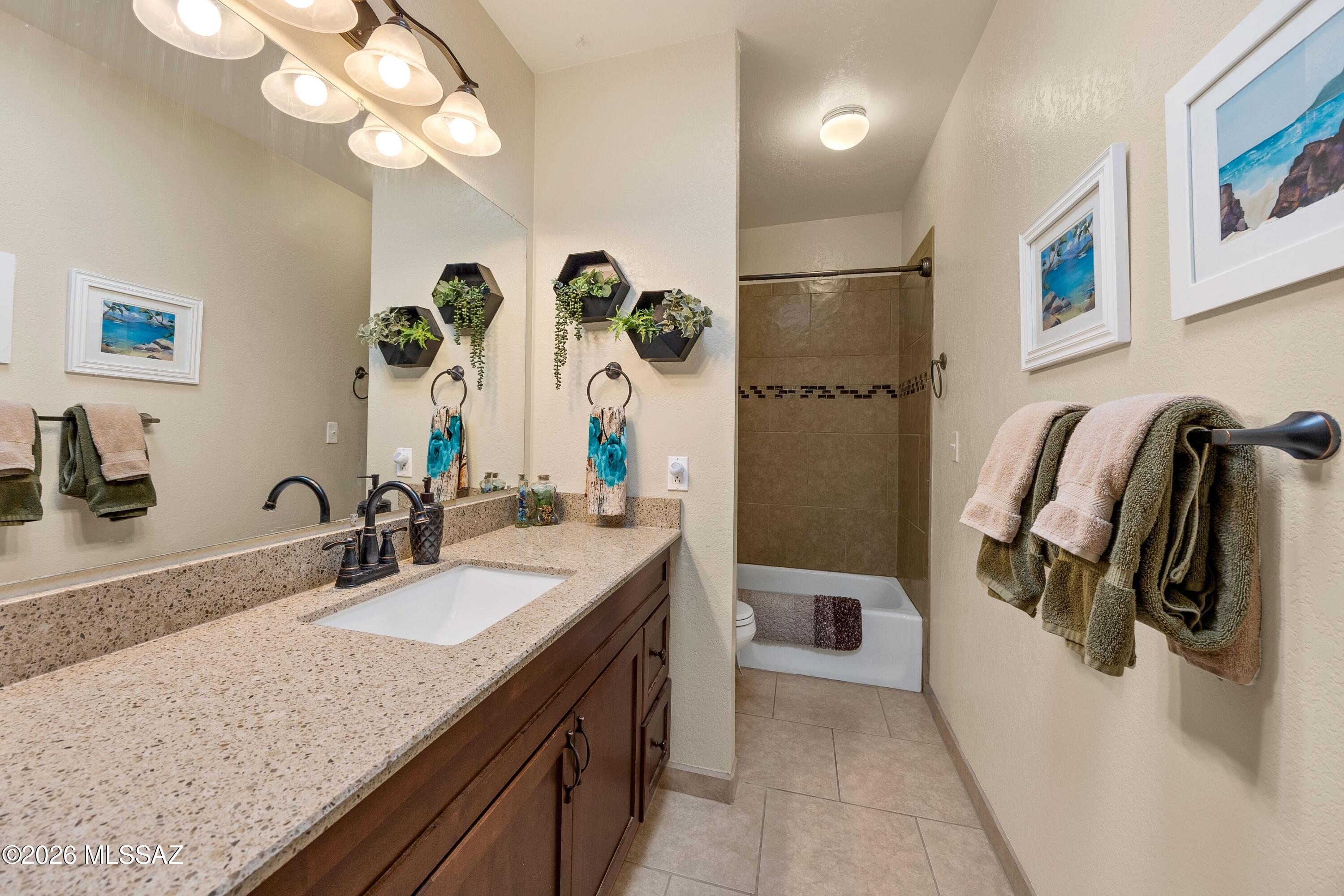 6850 E Speedway Boulevard