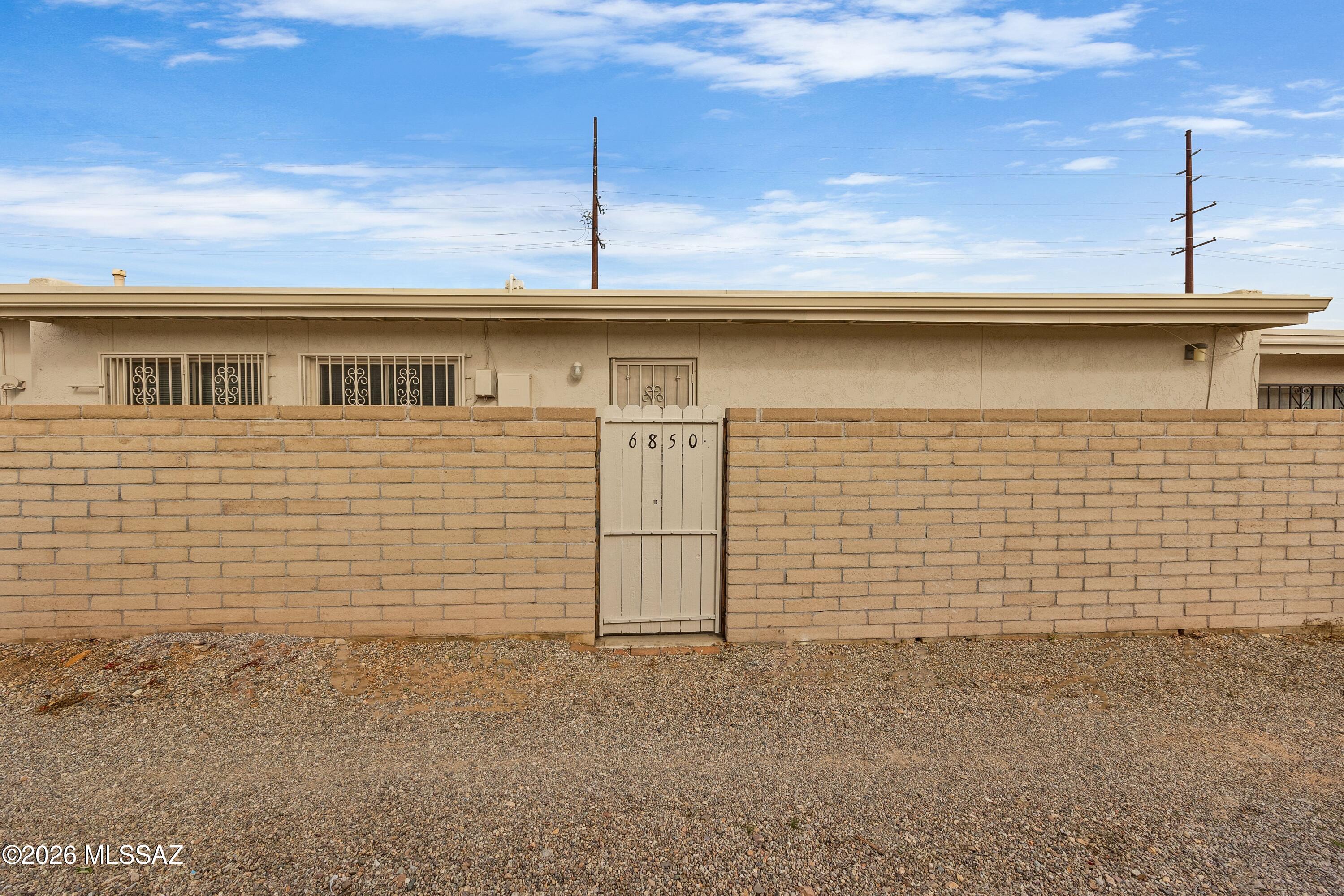 6850 E Speedway Boulevard