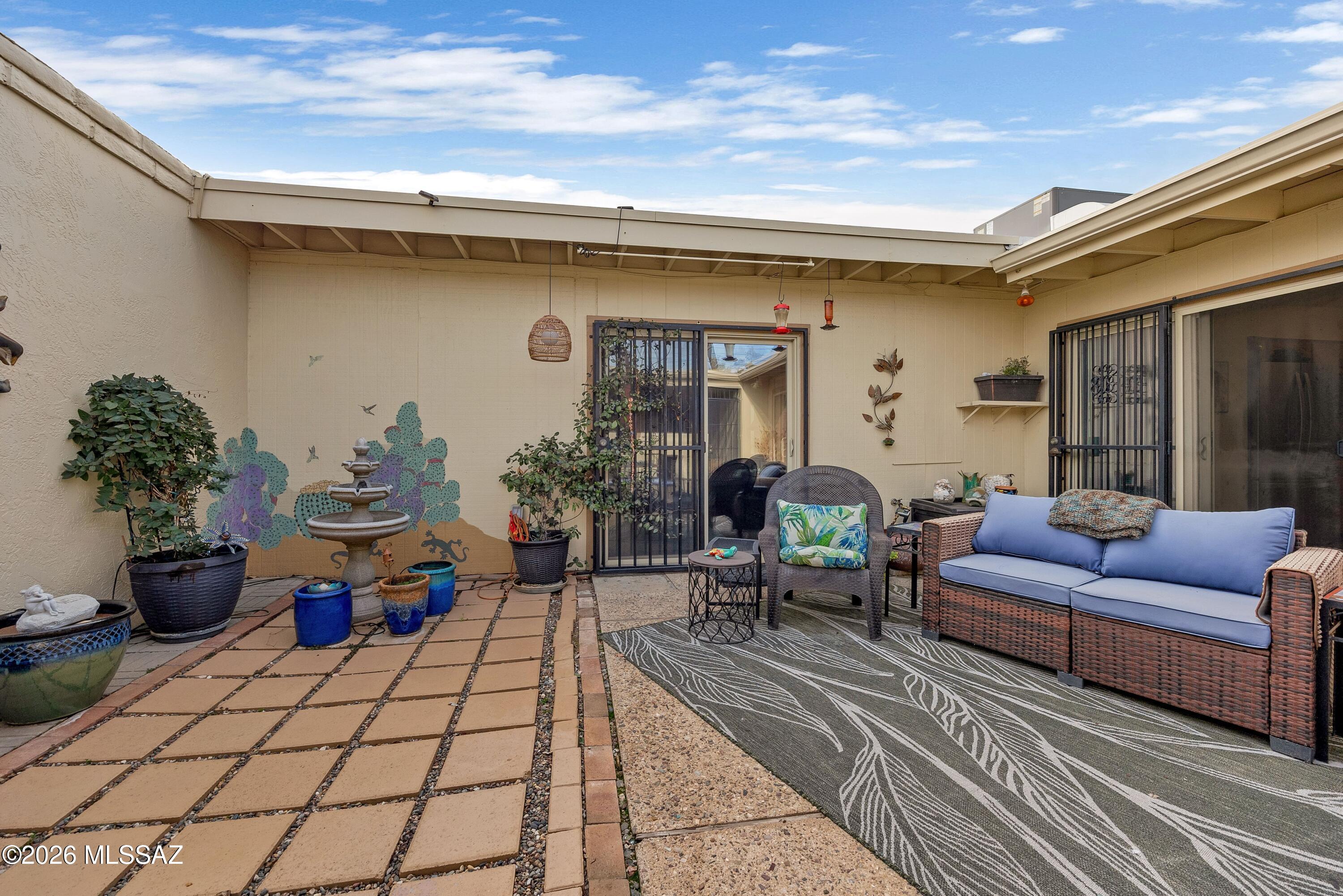 6850 E Speedway Boulevard