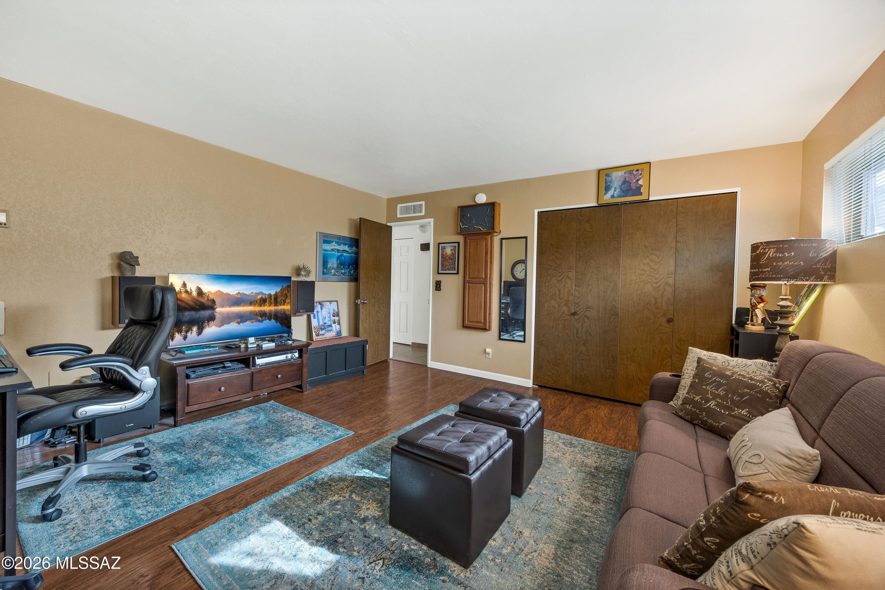 6850 E Speedway Boulevard