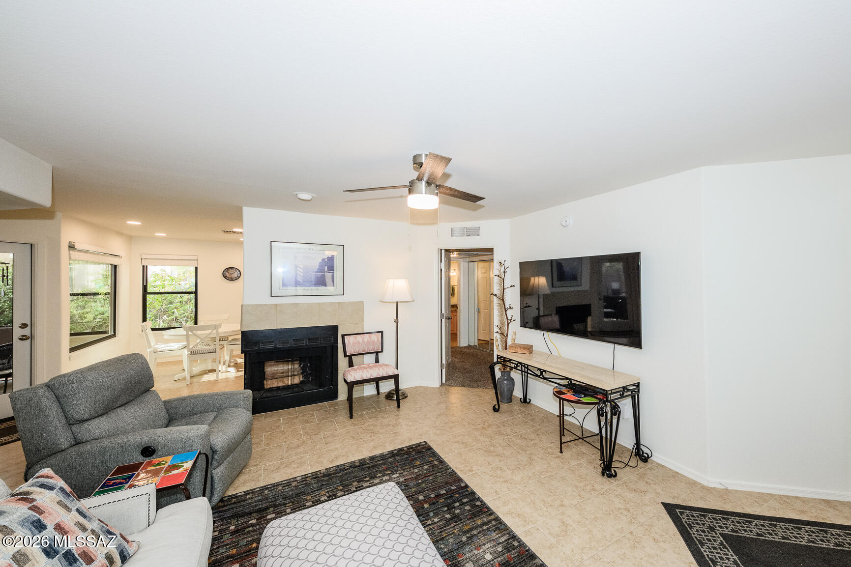 6655 N Canyon Crest Drive 10161