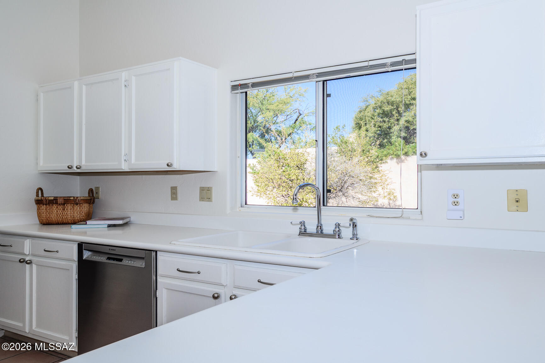 6549 N Shadow Run Drive