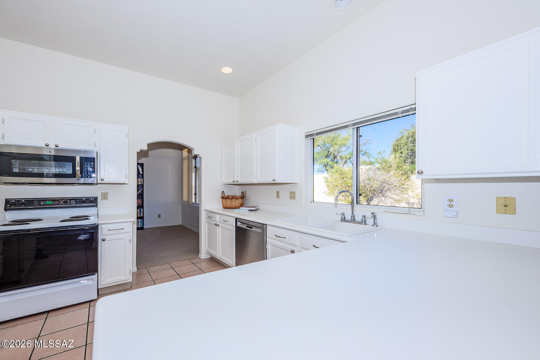 6549 N Shadow Run Drive