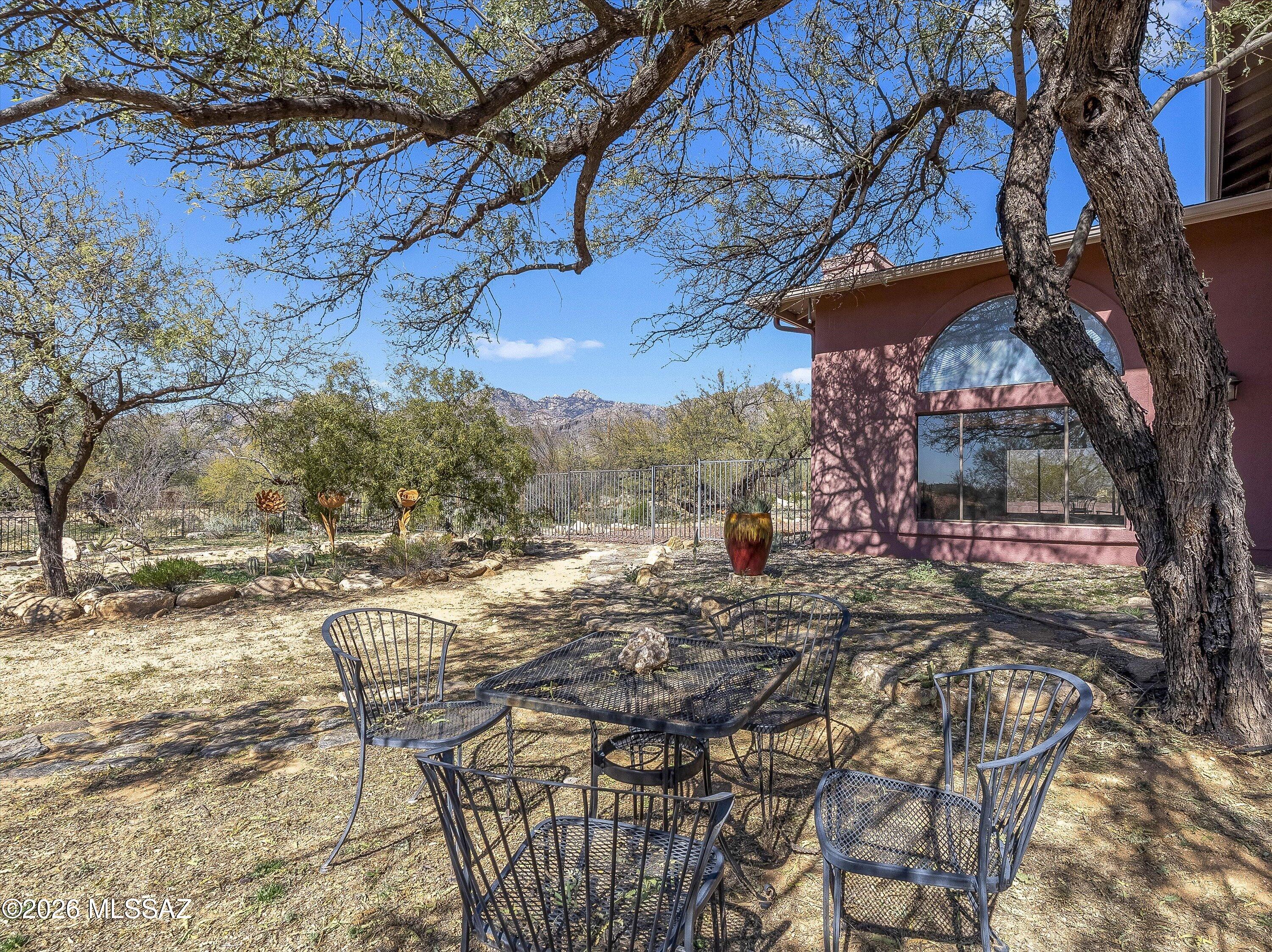 5081 N Bear Canyon Road