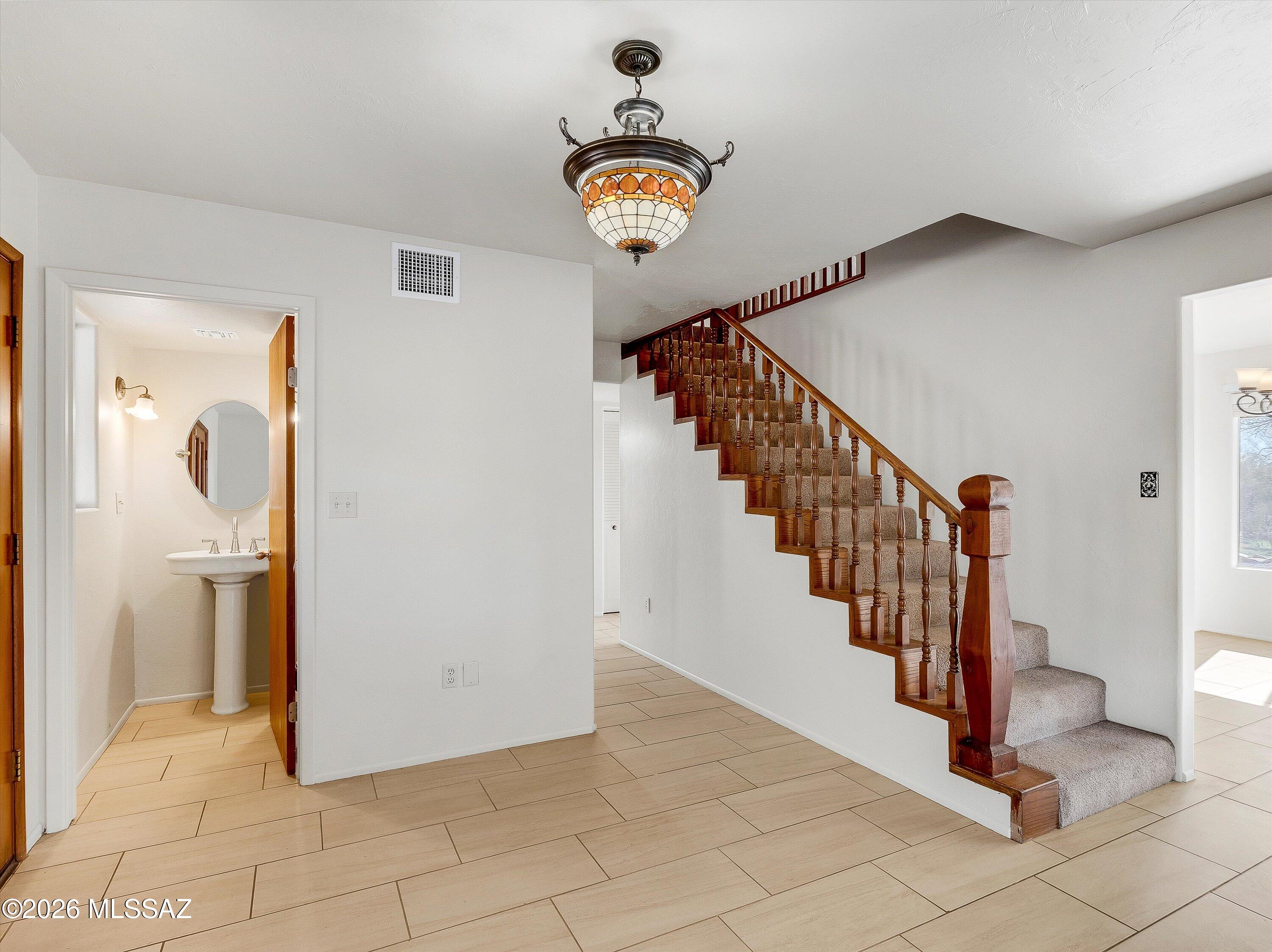 5081 N Bear Canyon Road