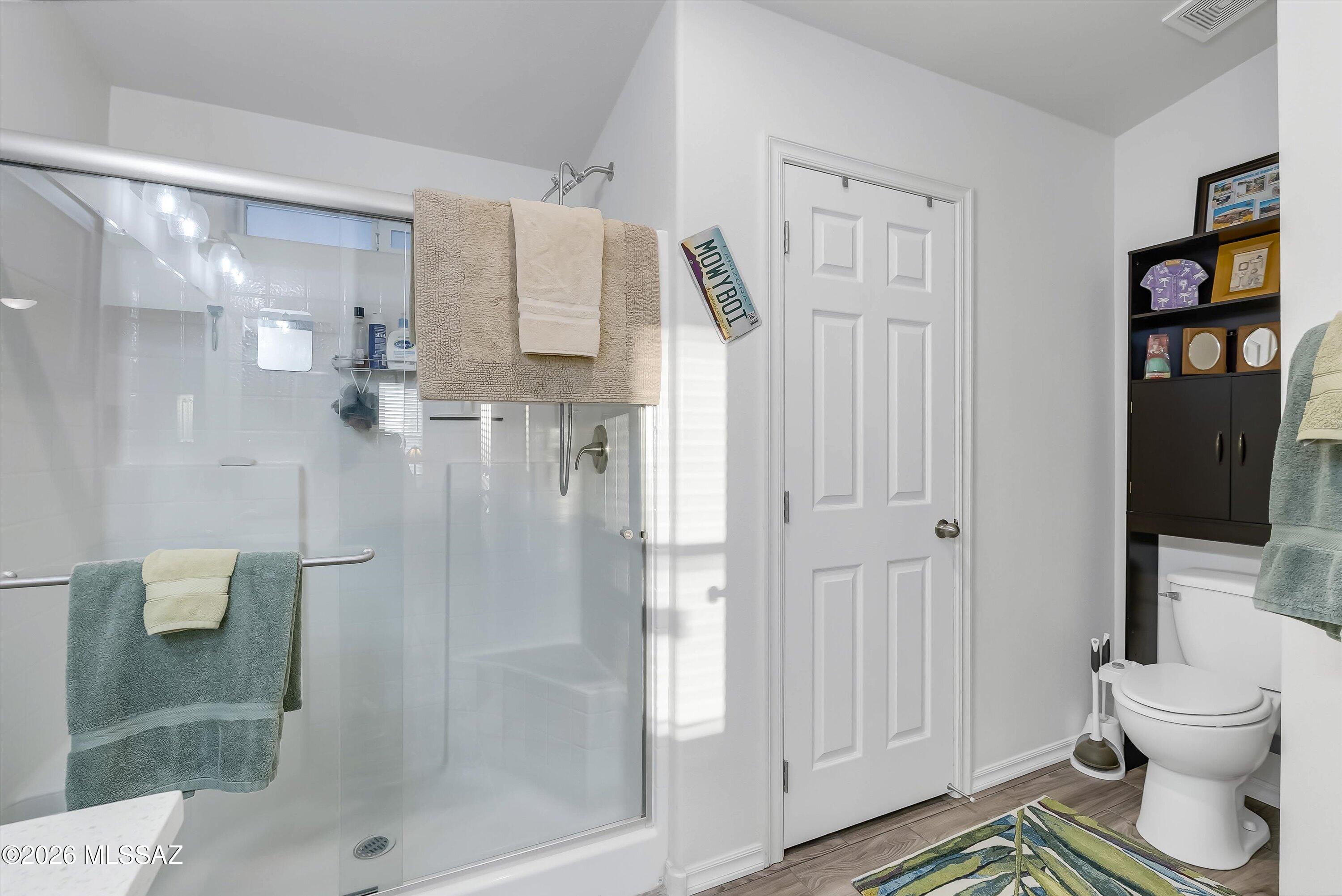 3514 S Rose Gold Avenue