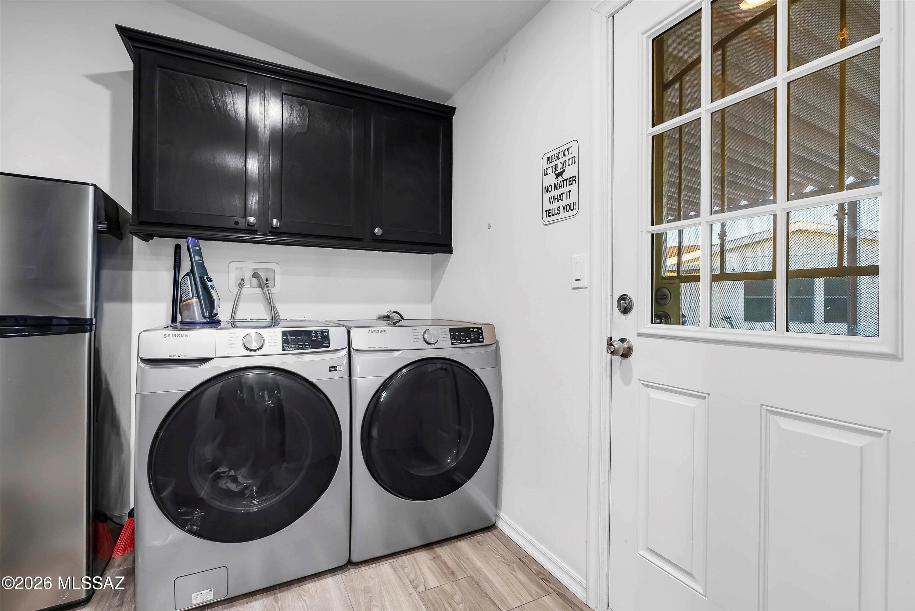 3514 S Rose Gold Avenue