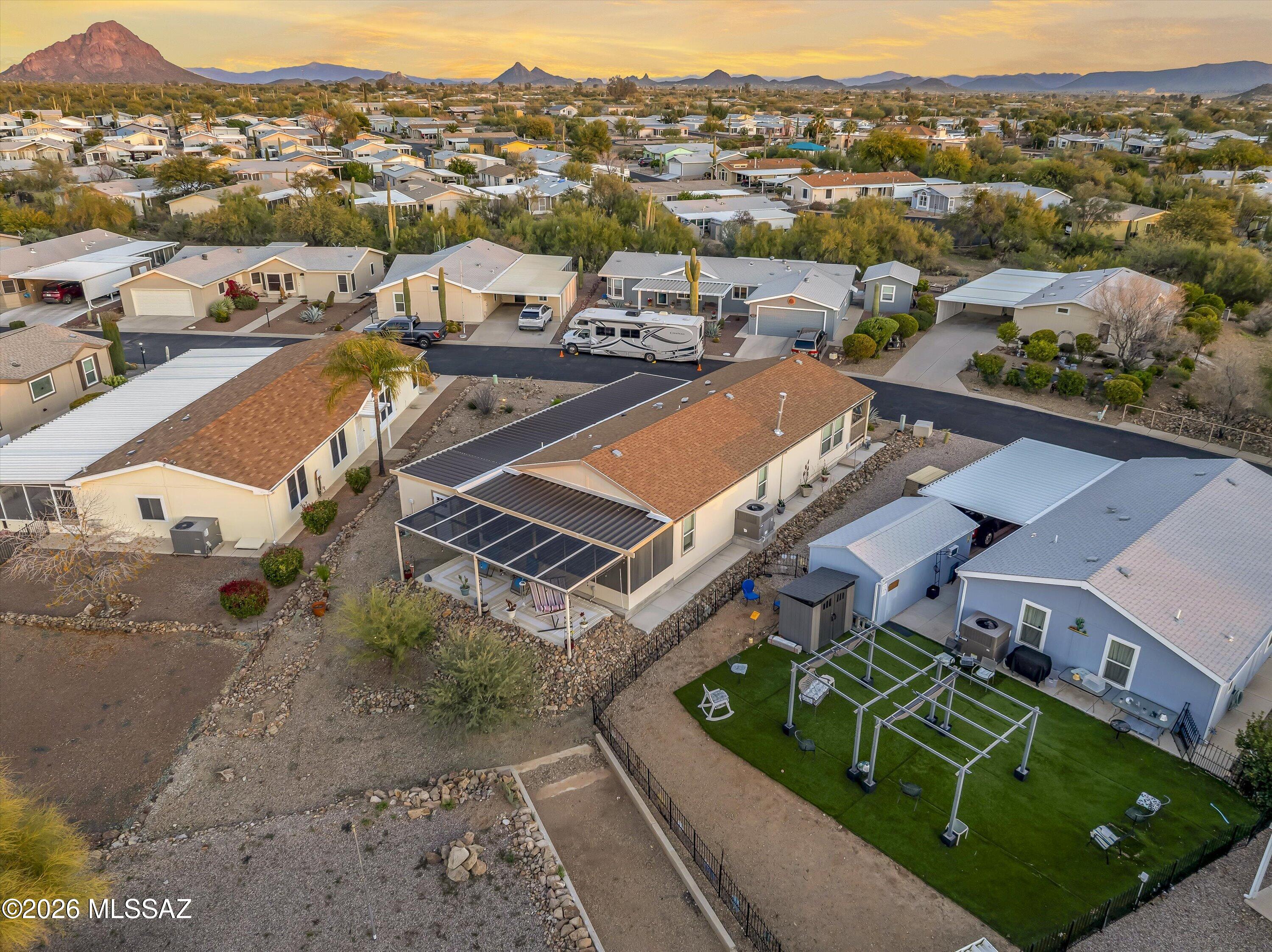 3514 S Rose Gold Avenue