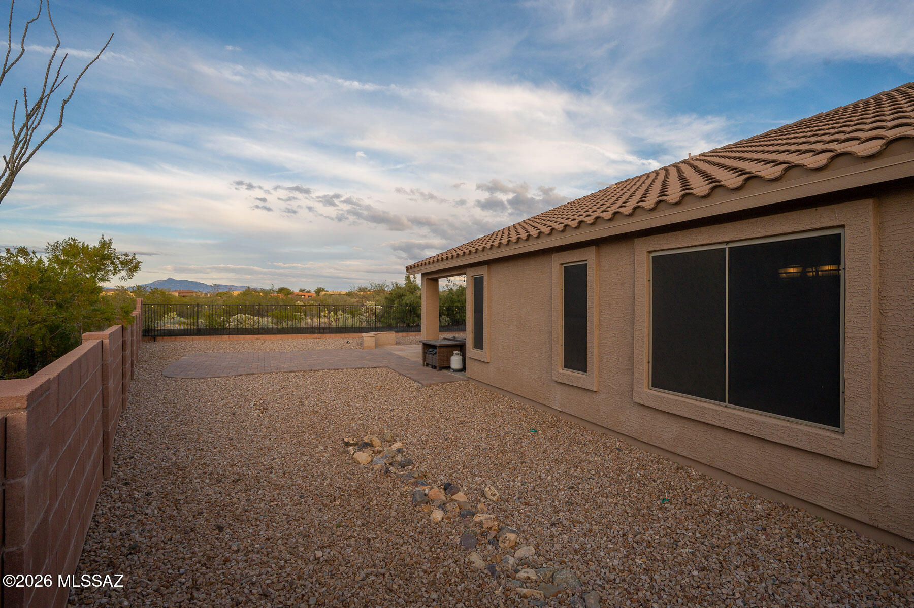 17075 S Golden Sunrise Place