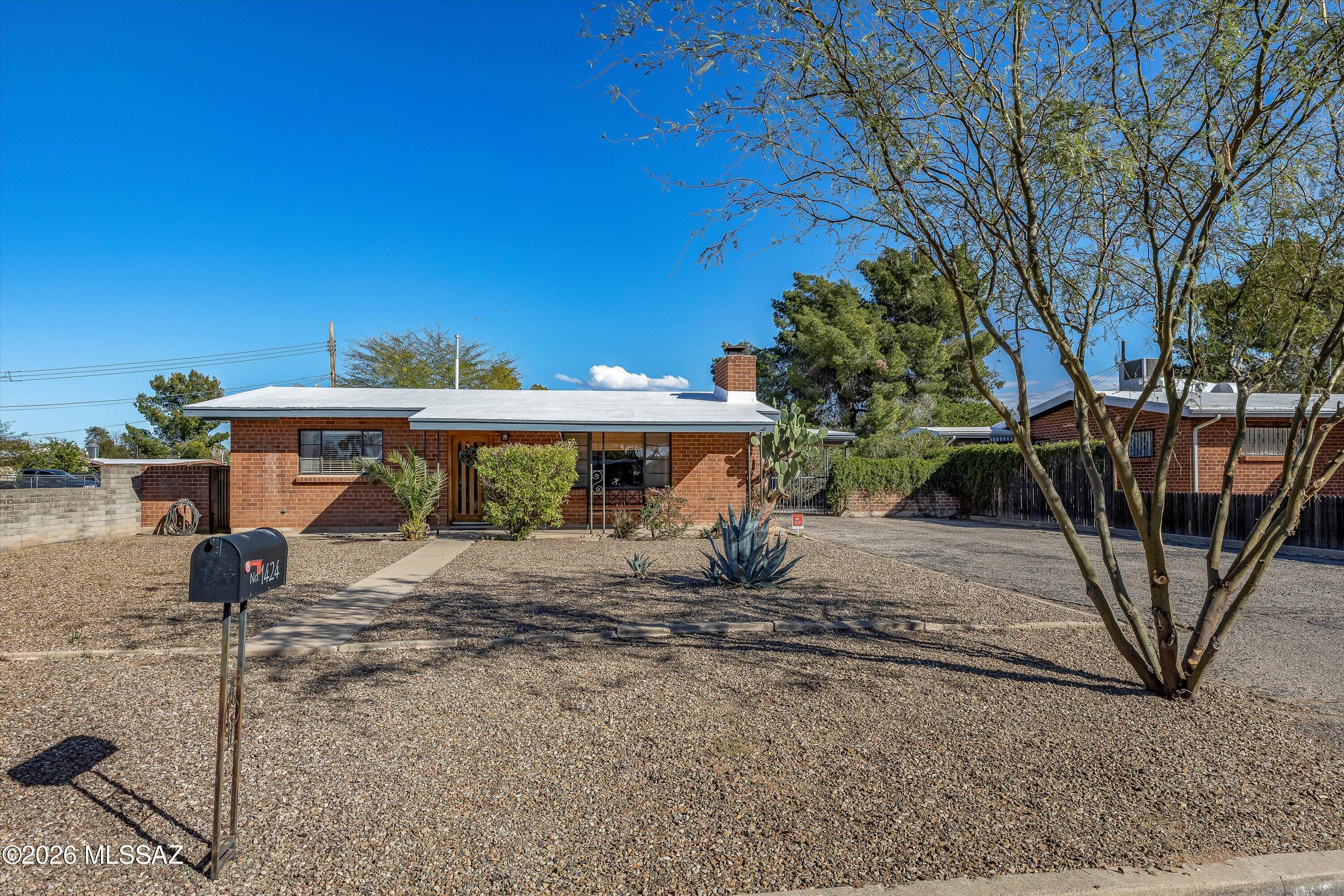 1424 N Jefferson Avenue