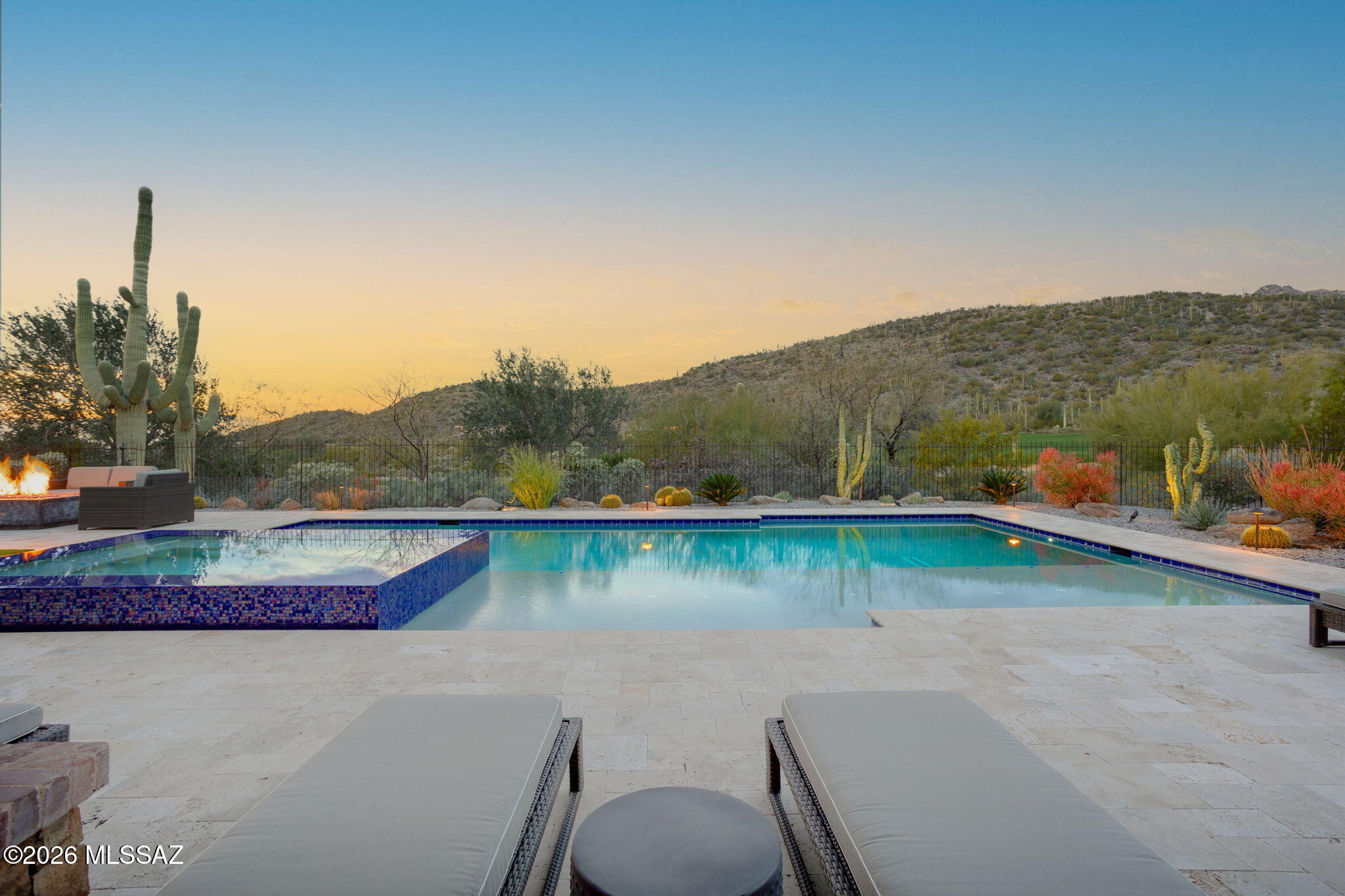 6067 W Seven Saguaros Circle