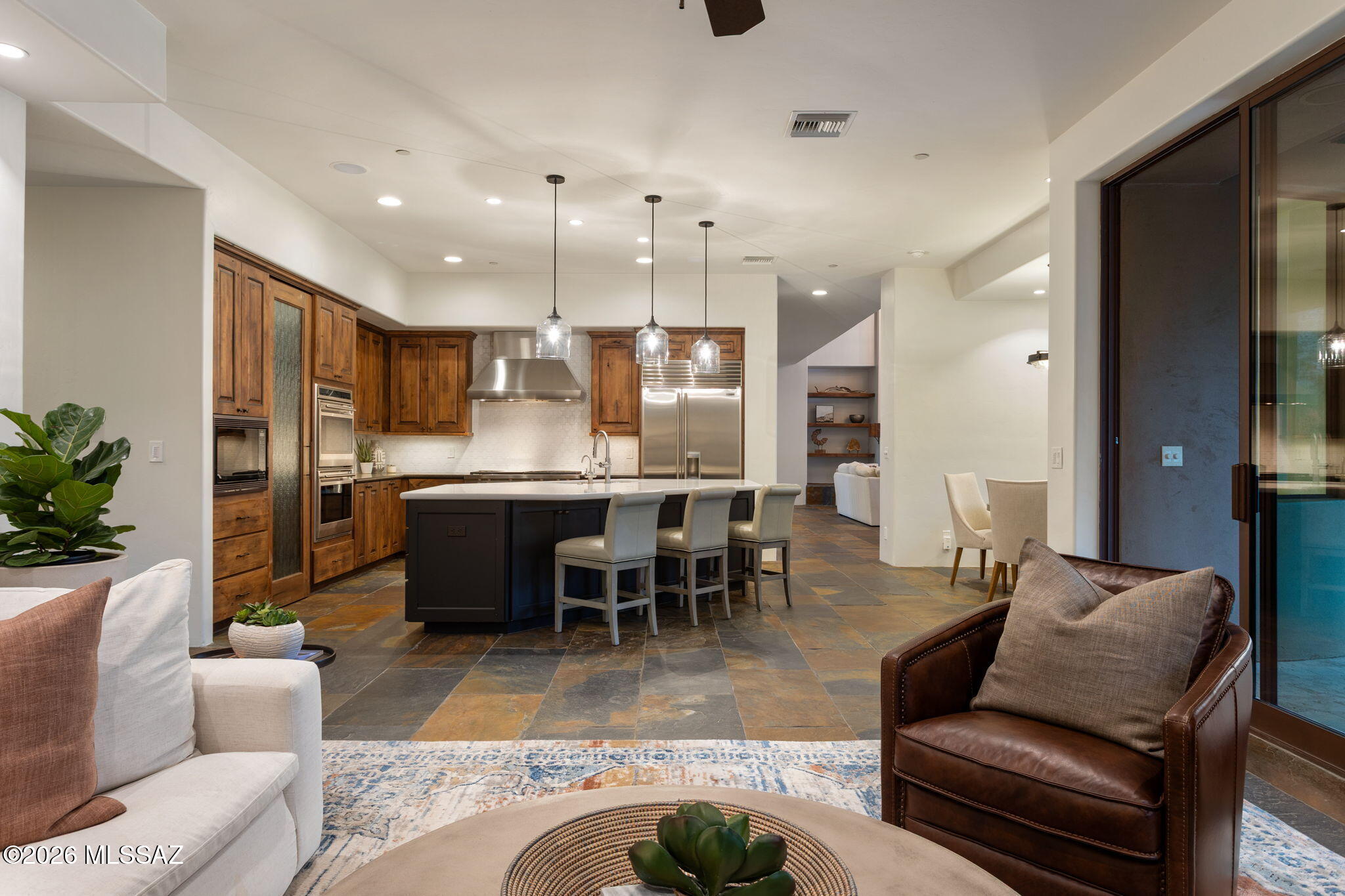 6067 W Seven Saguaros Circle