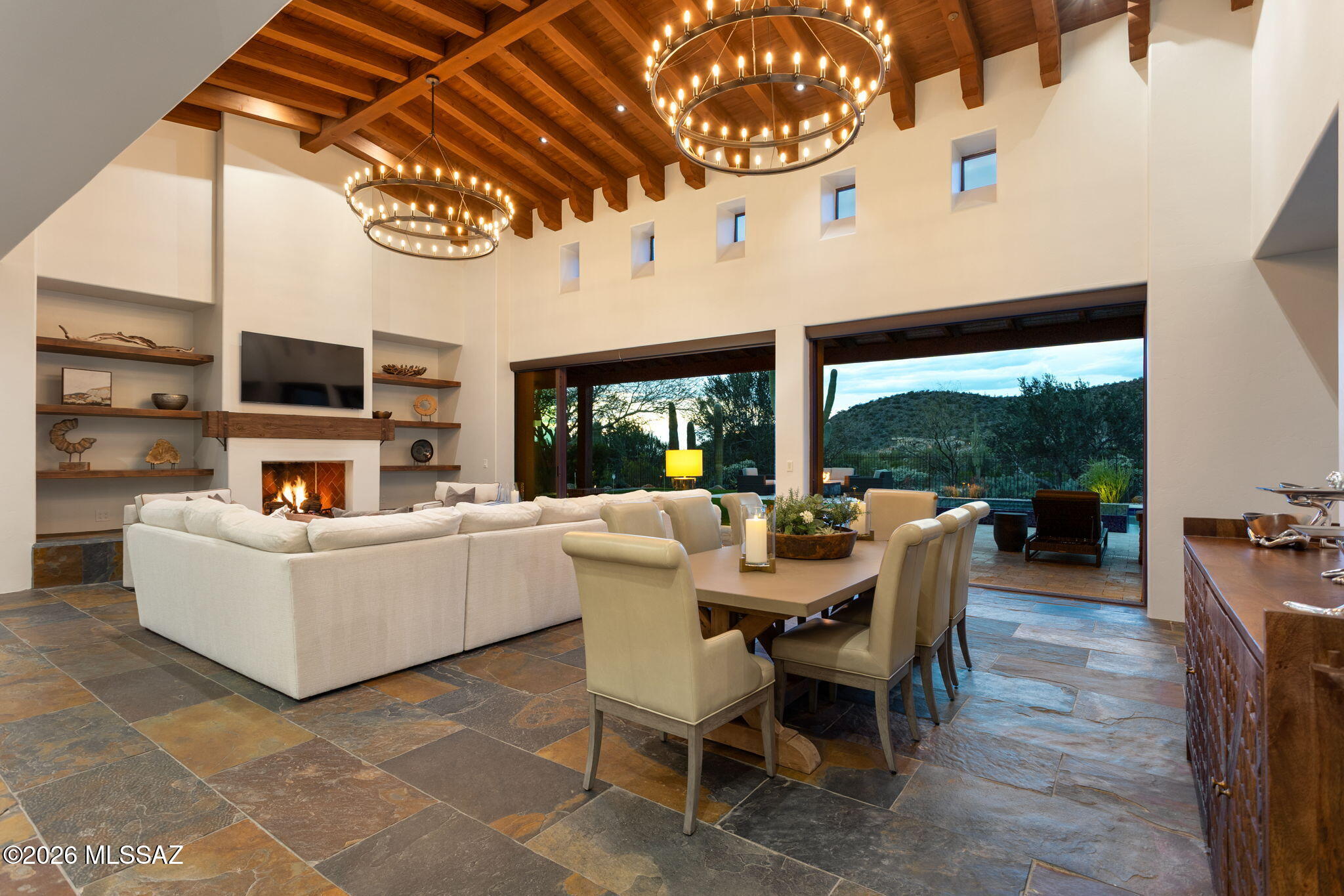 6067 W Seven Saguaros Circle