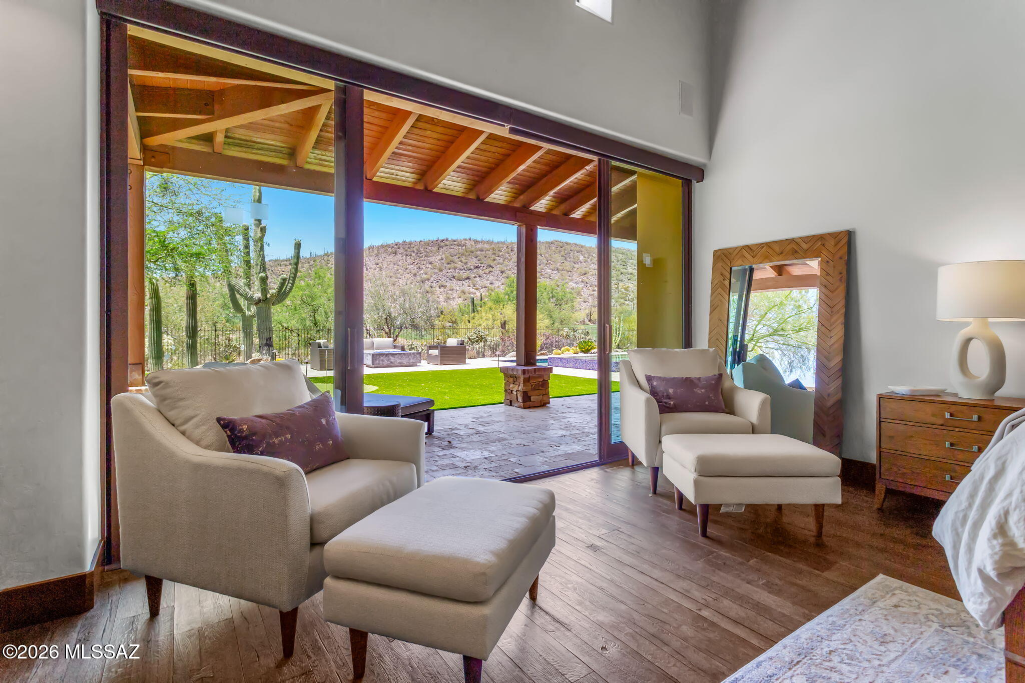 6067 W Seven Saguaros Circle