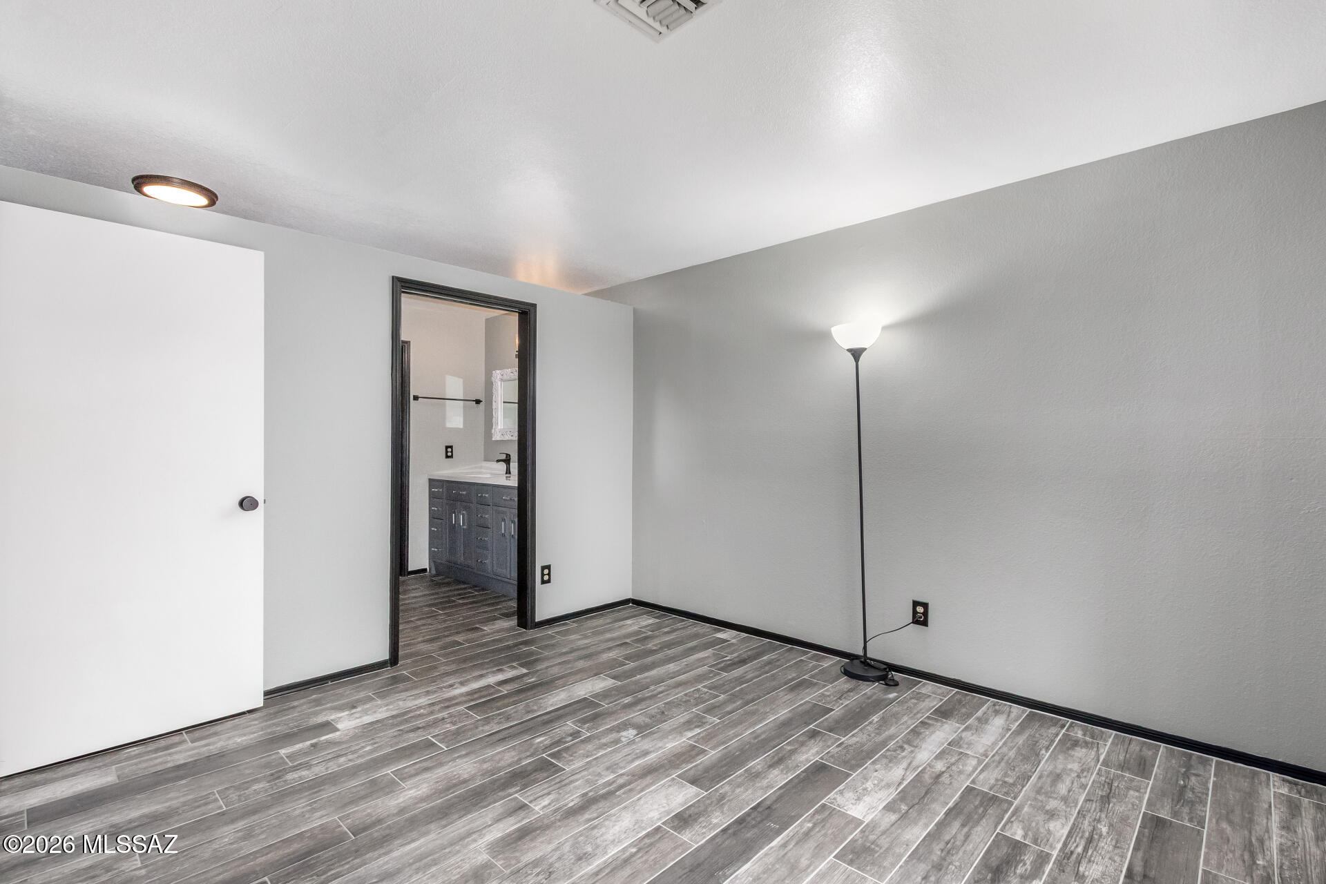 9788 E Calle Del Centinela