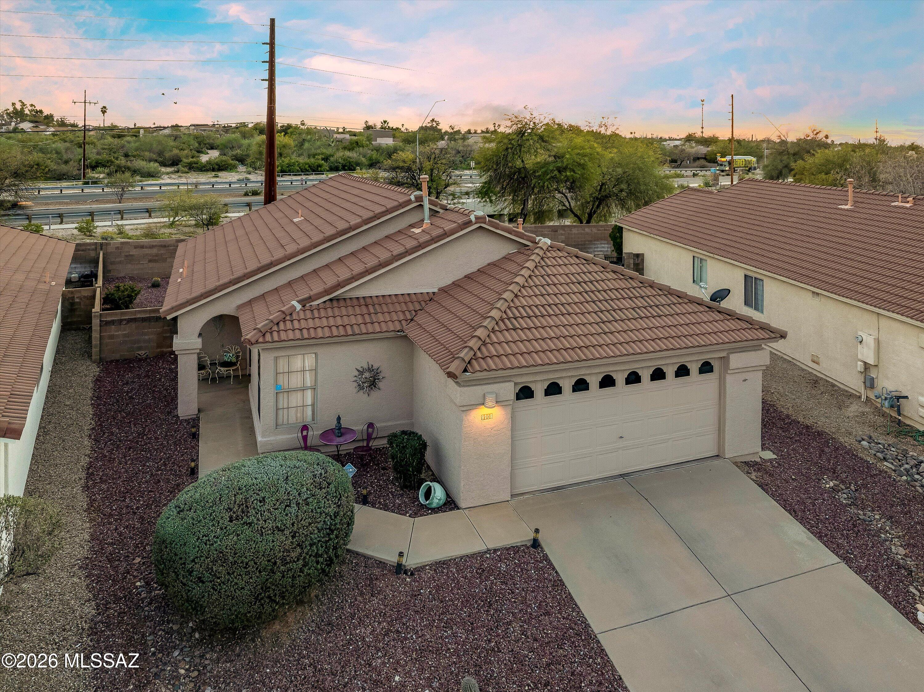 9908 E Shadow Glen Court