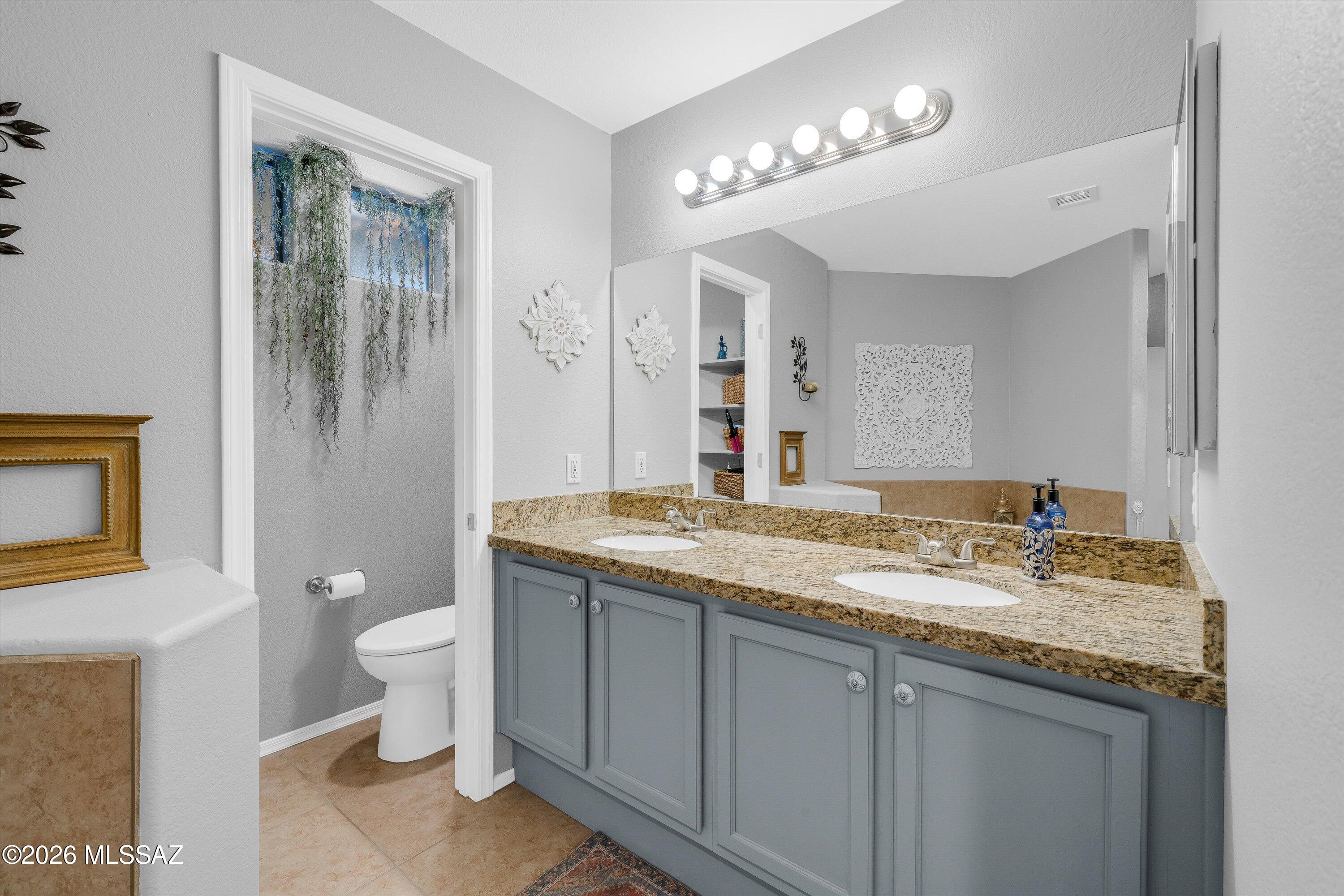 9908 E Shadow Glen Court