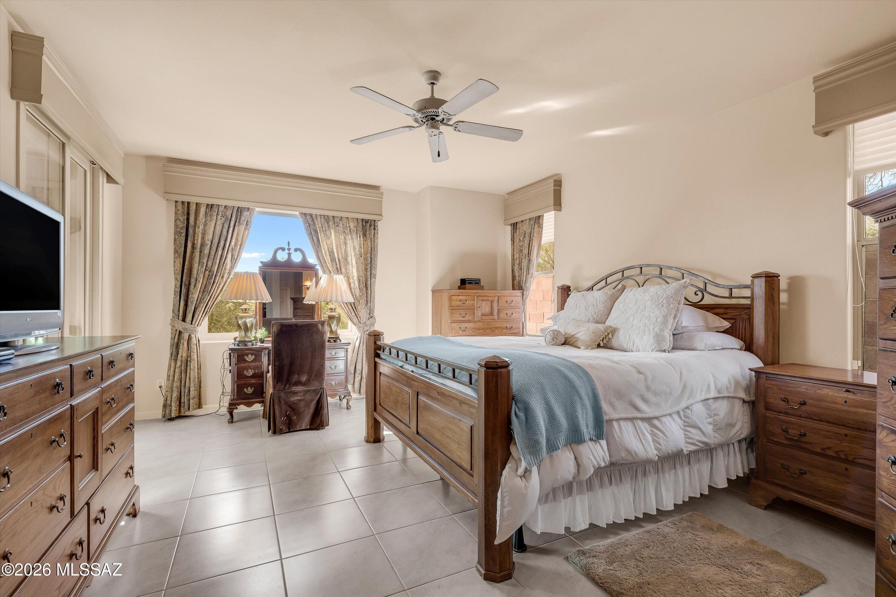 5275 N Ridge Spring Place