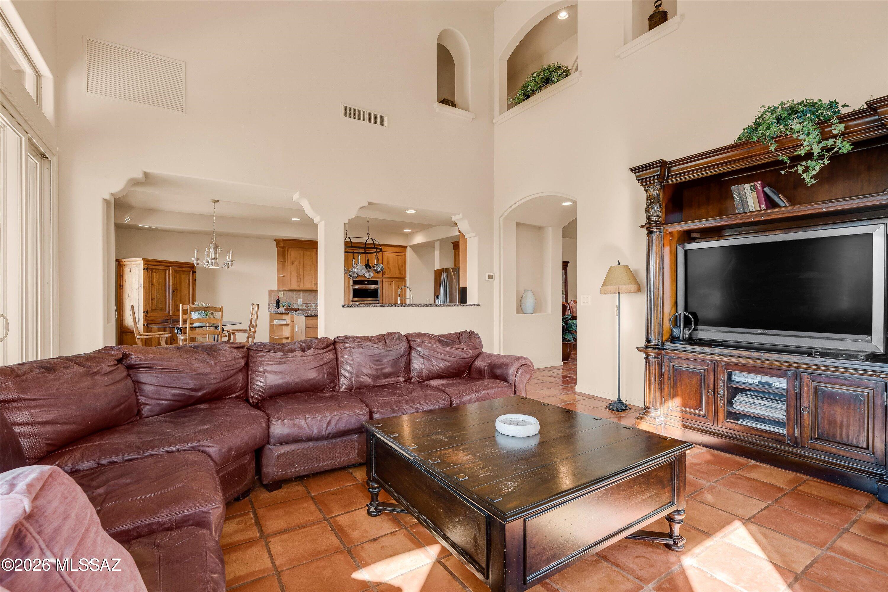 5275 N Ridge Spring Place