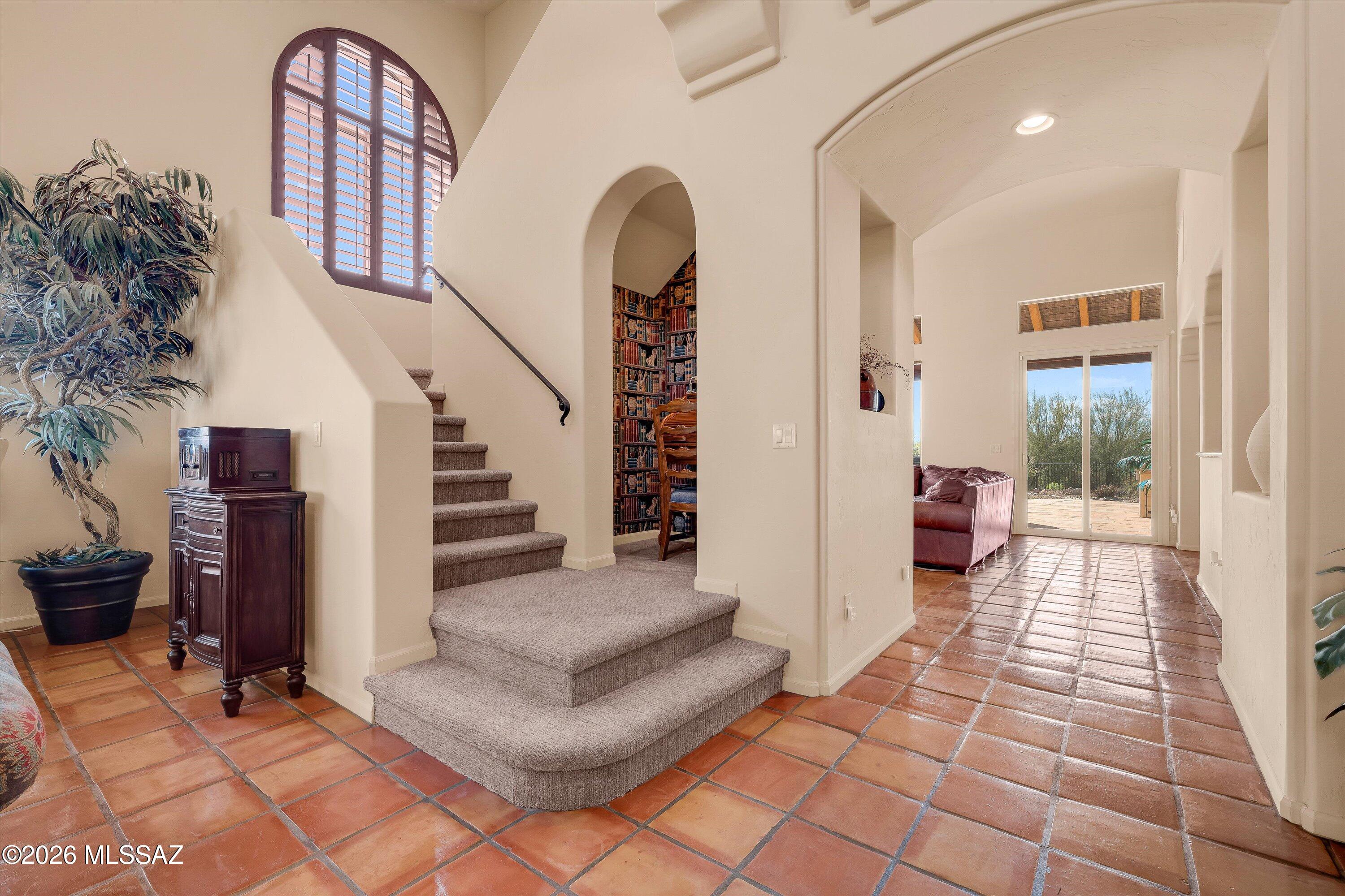 5275 N Ridge Spring Place