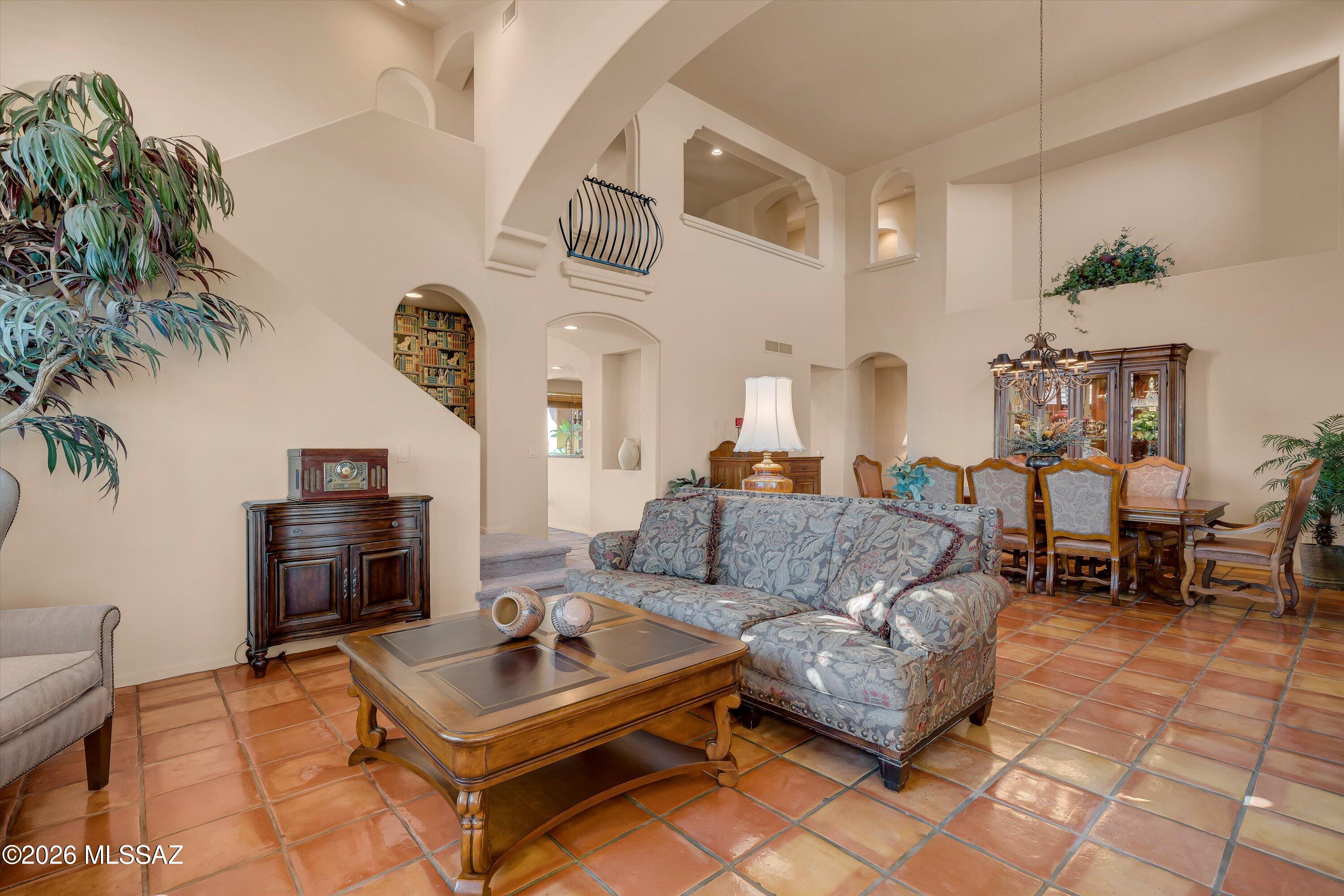 5275 N Ridge Spring Place