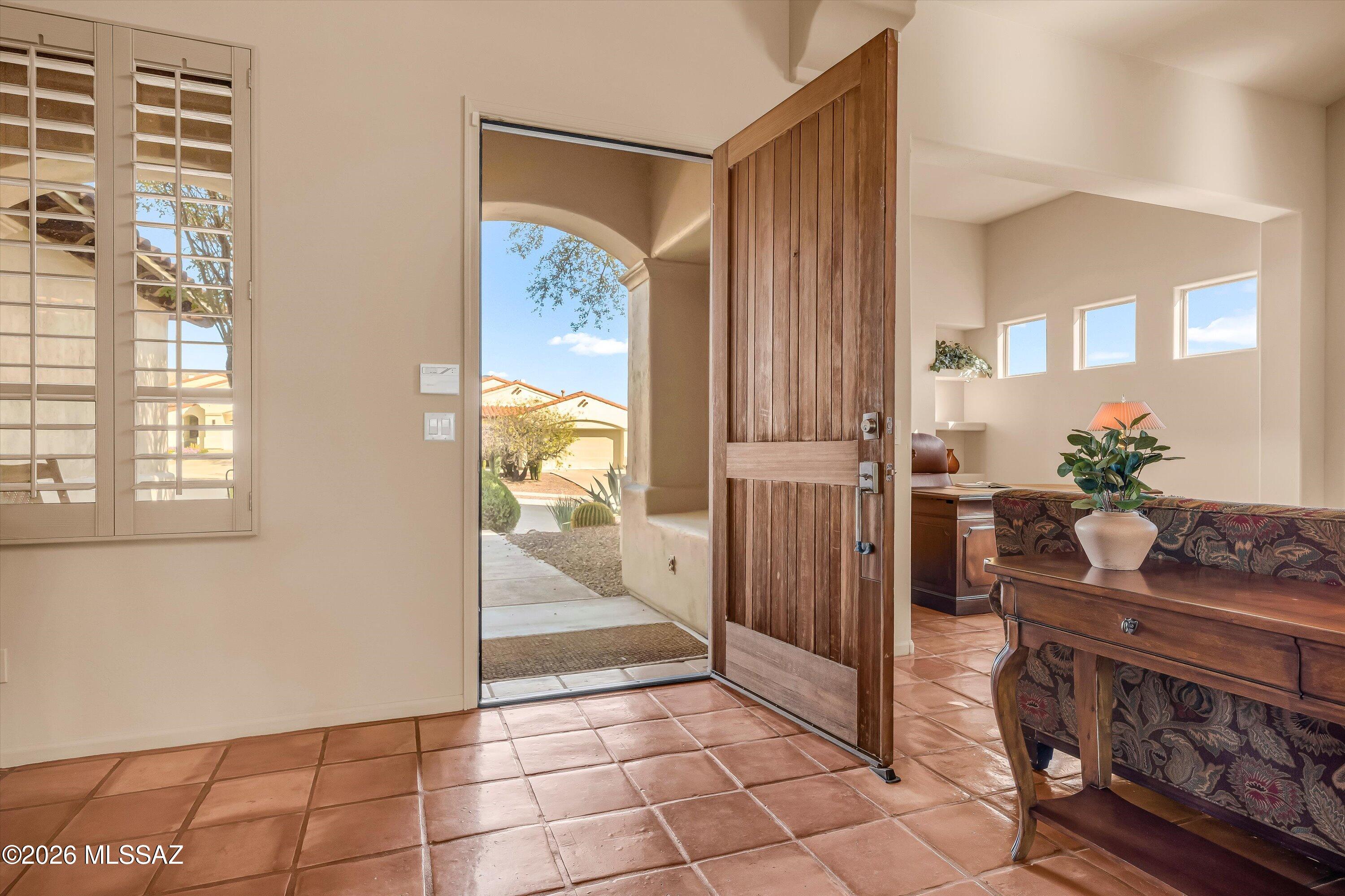 5275 N Ridge Spring Place