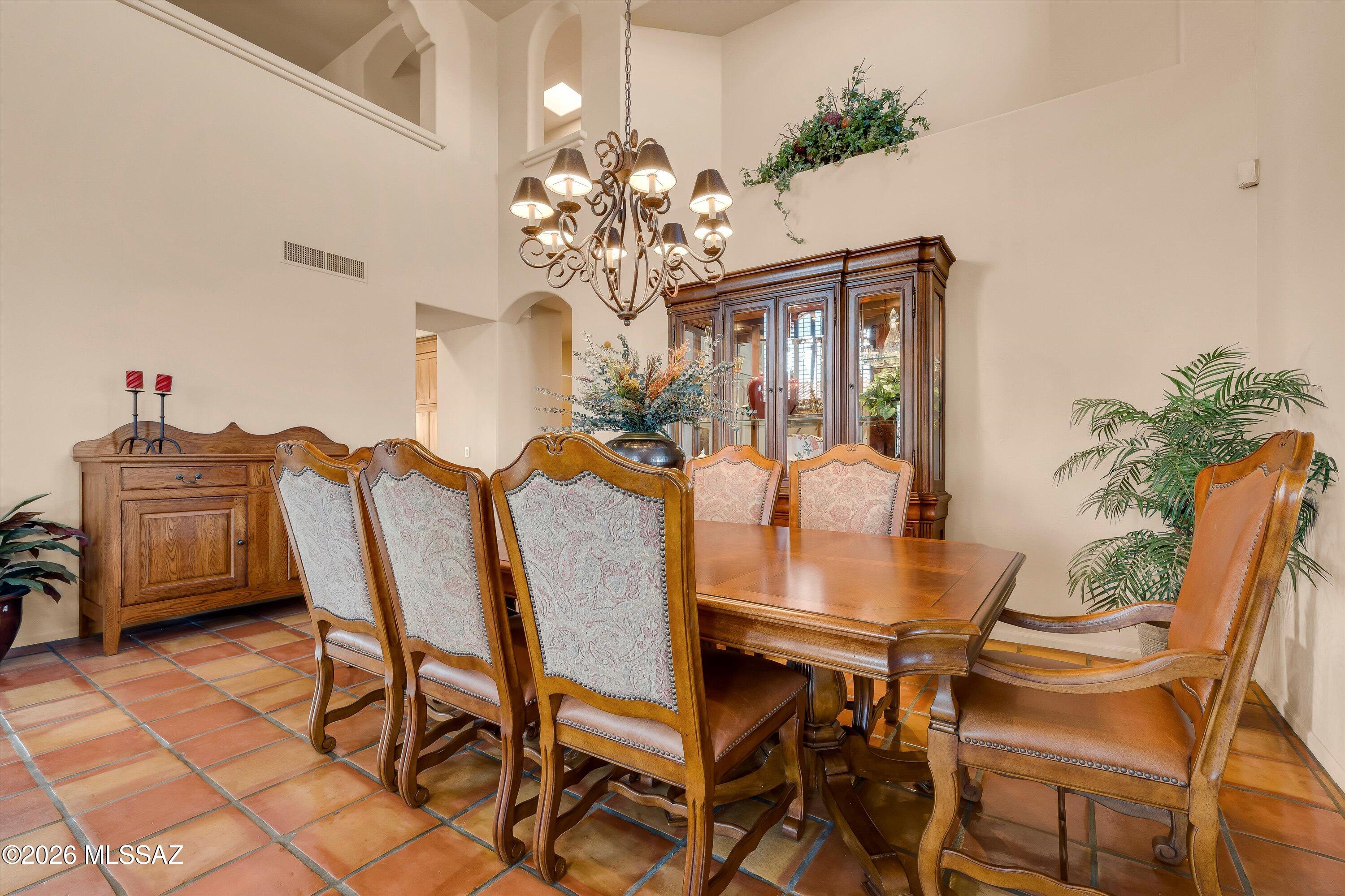 5275 N Ridge Spring Place