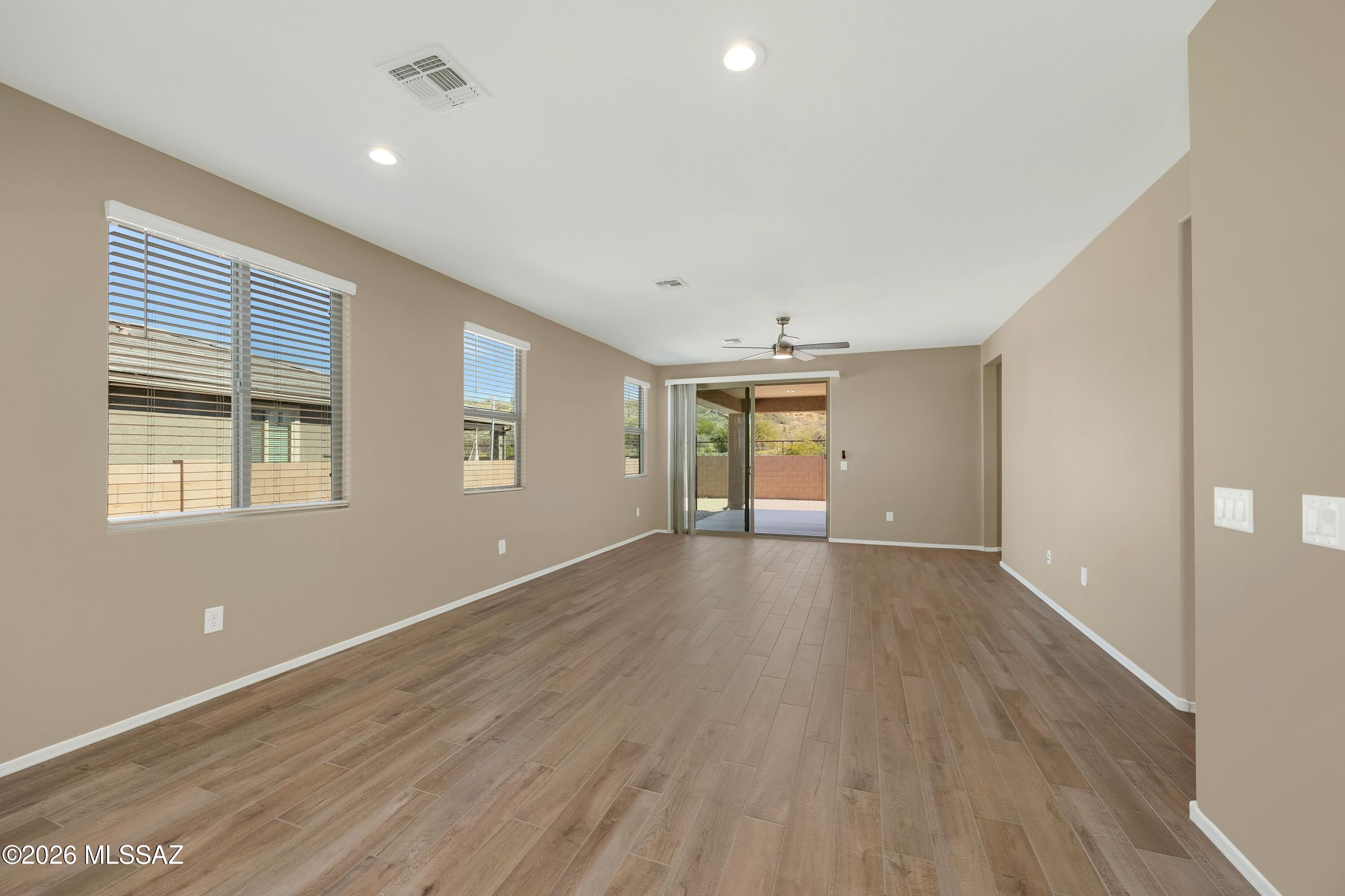 10185 S Rolling Water Drive