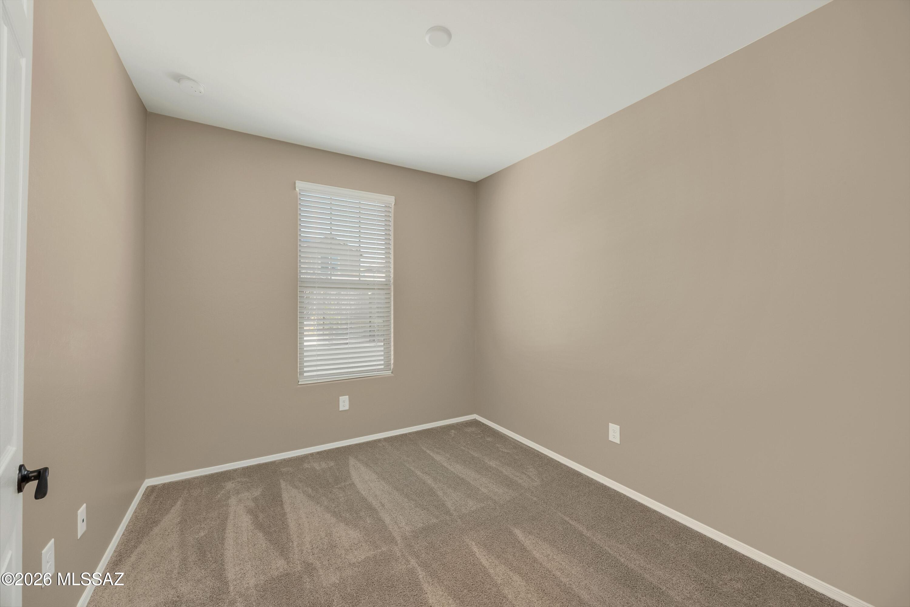 10185 S Rolling Water Drive