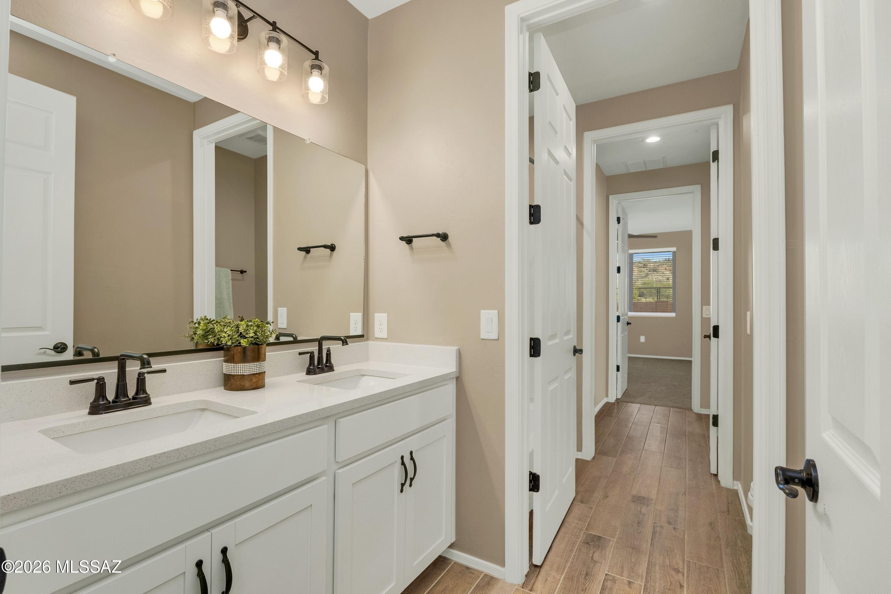 10185 S Rolling Water Drive