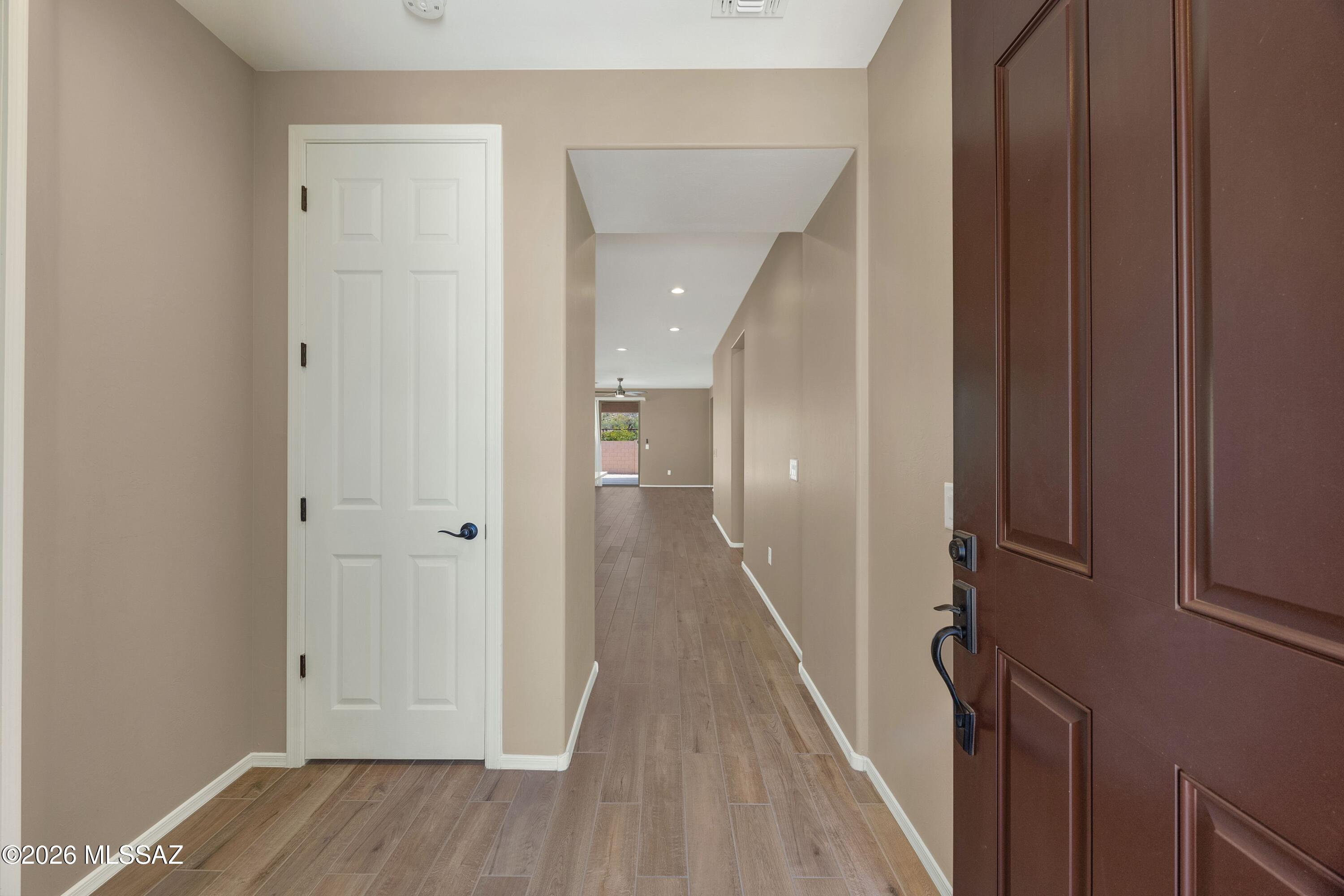 10185 S Rolling Water Drive