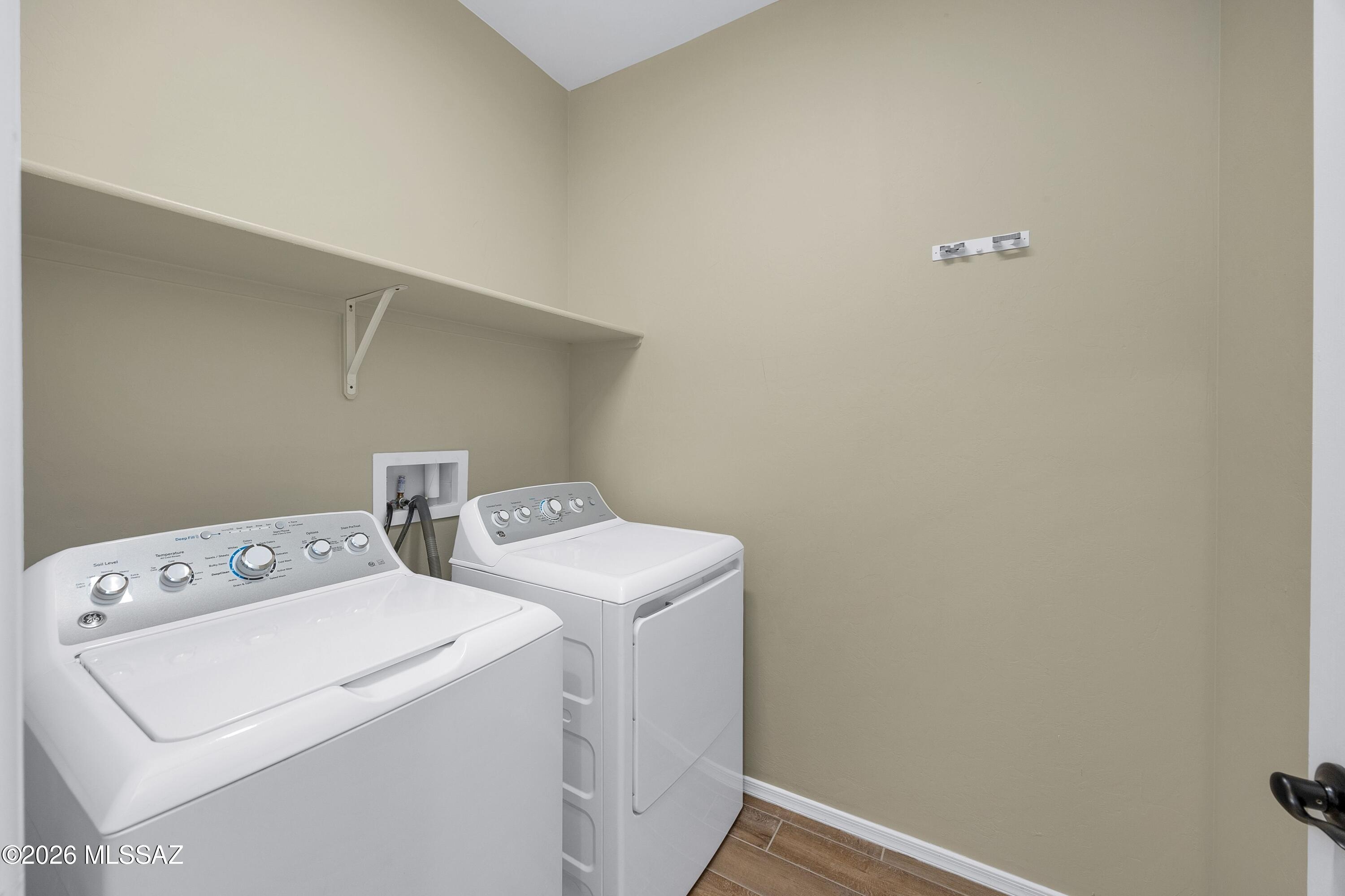 10185 S Rolling Water Drive